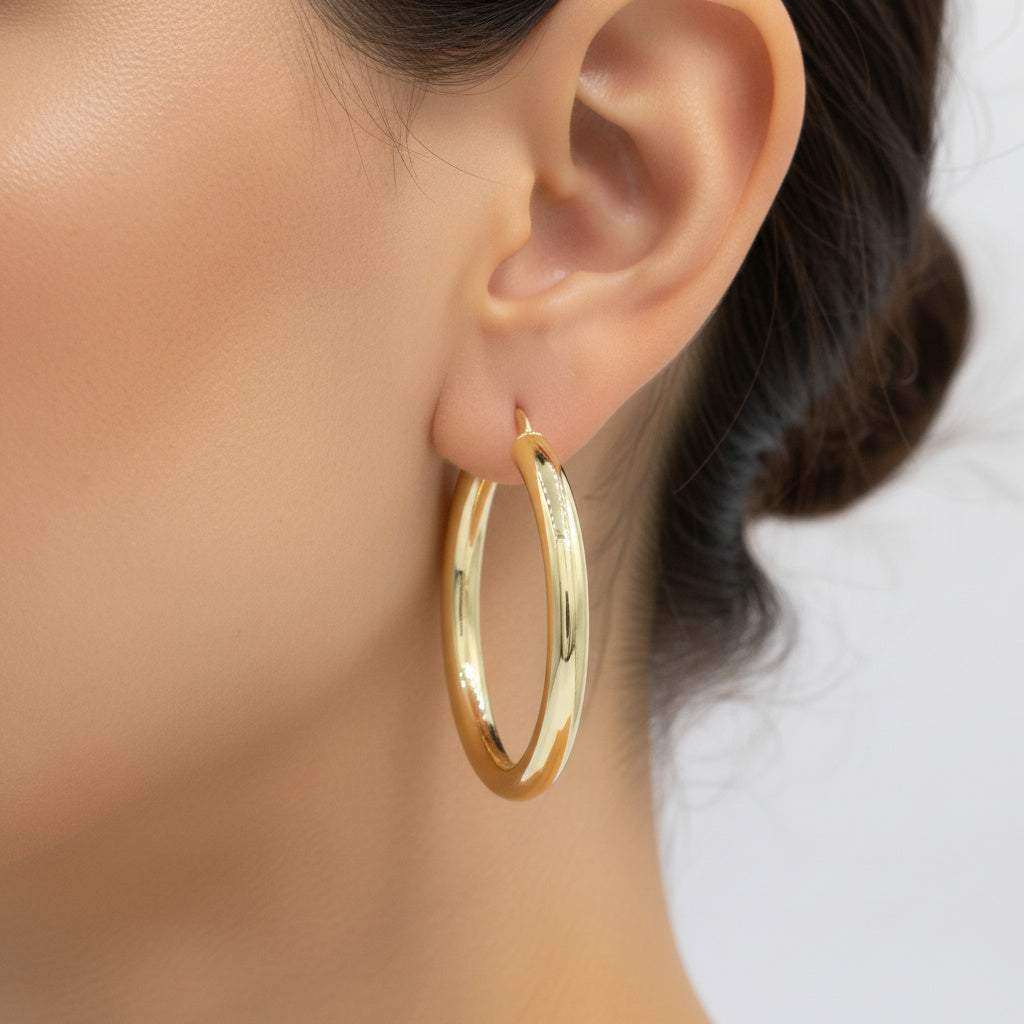 Arracada de Oro 14k Diseño Circular Tubular de Tono Fino y Brillante mod. 10044