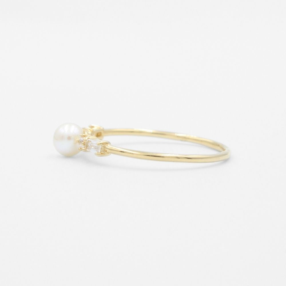 Anillo de Oro 14k Diseño Fino con Perla Natural y Zirconias Baguette mod. 9602