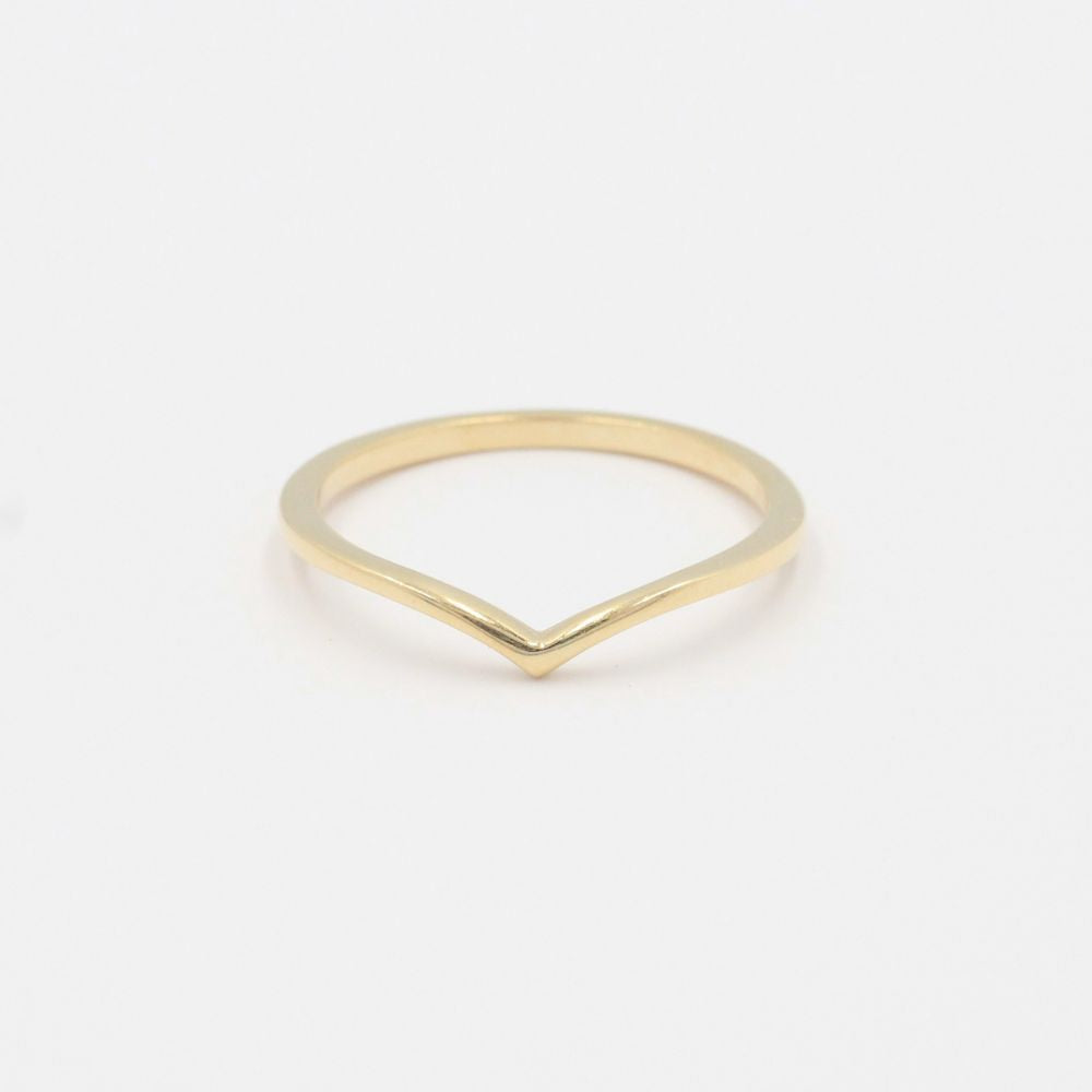 Anillo de Oro 14k Diseño V Punta Elegante liso mod. 9936