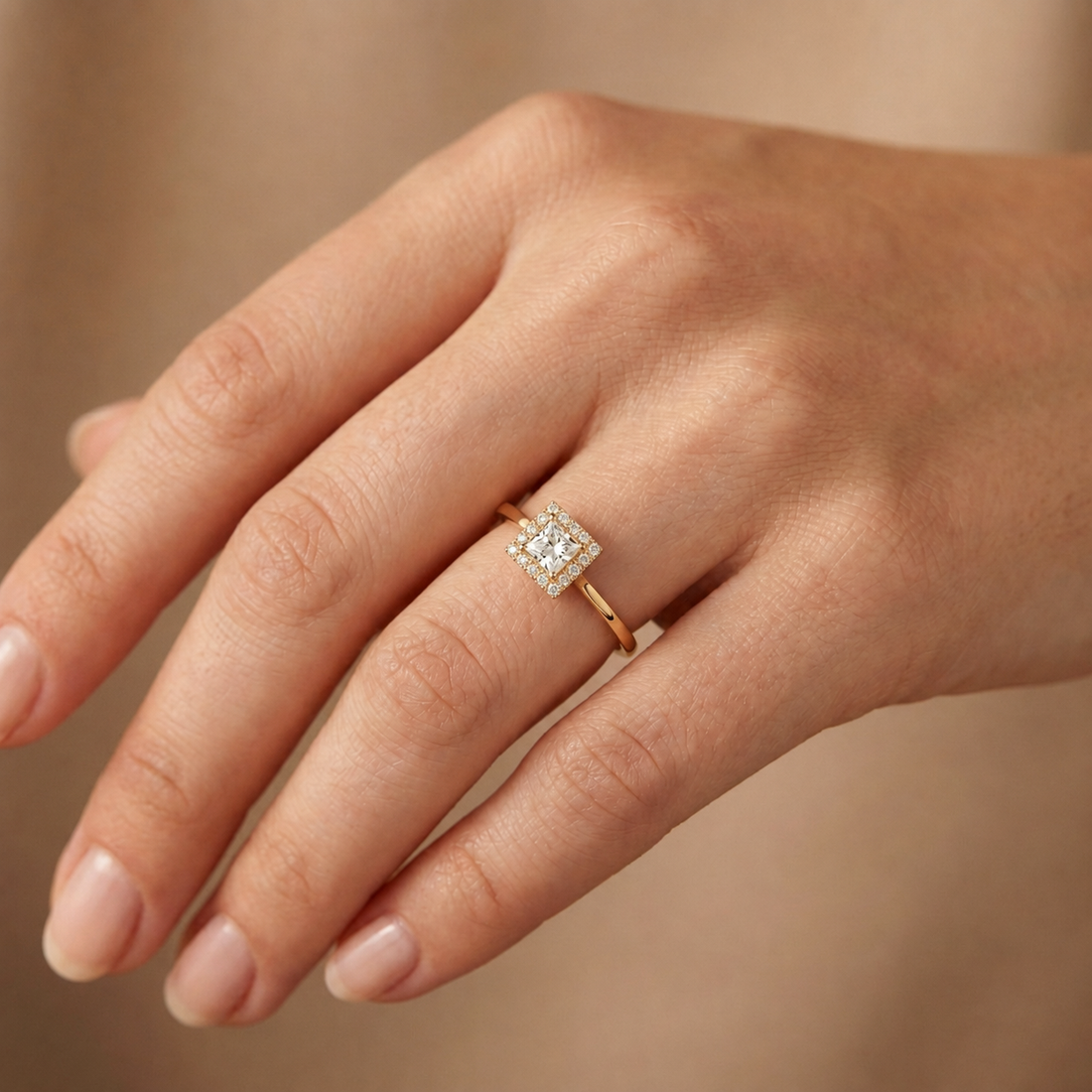 Anillo de Oro 14k Zirconia Cuadrada mod. 10864