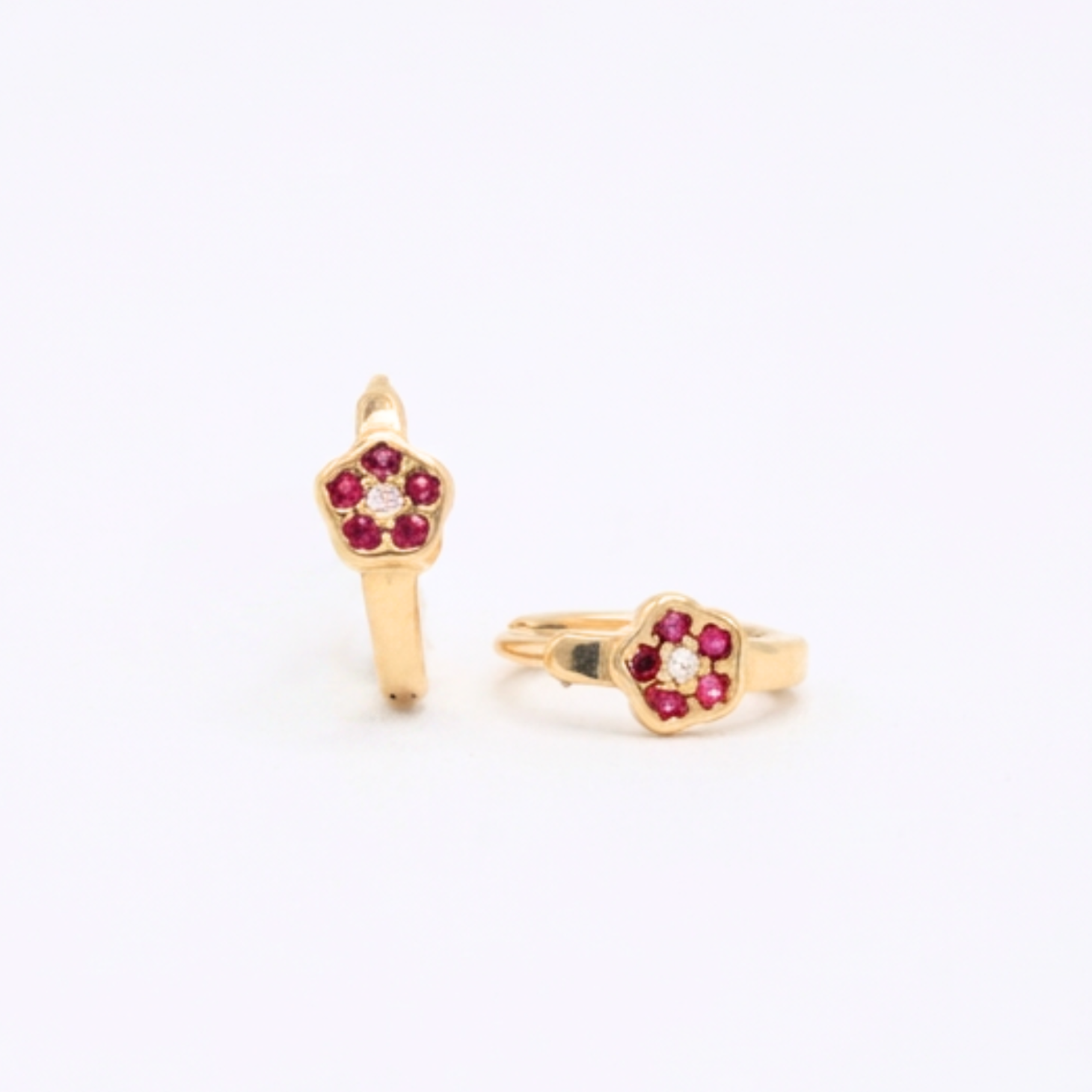 Grapa de Oro 14k Flor con Incrustación de Zirconias Rosas mod. 11011