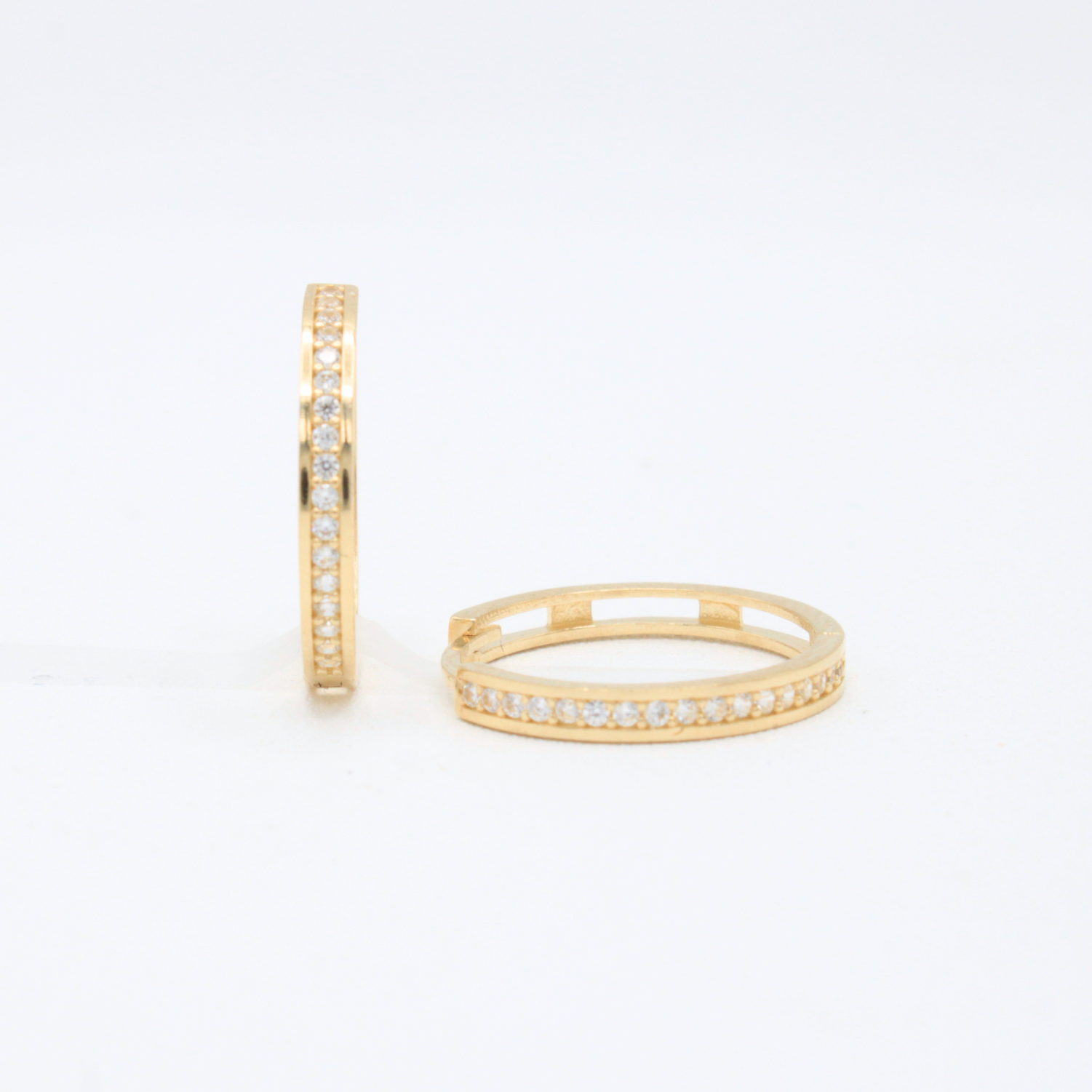 Grapa de Oro 14k con Zirconias Finas en Línea mod. 11014