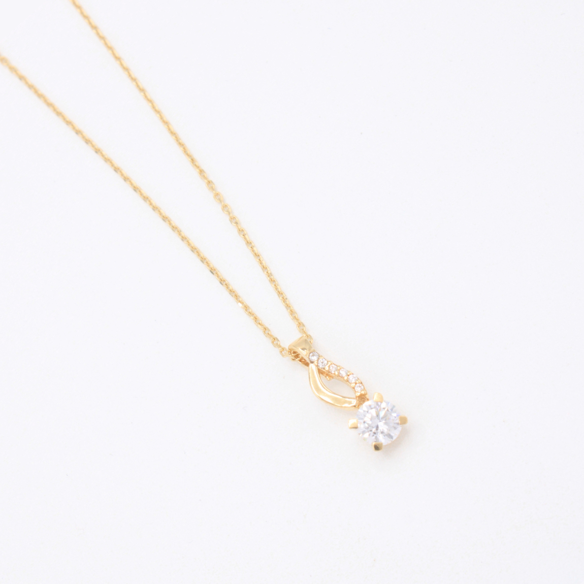 Gargantilla de Oro 14k Colgante de Finas Zirconias Elegante mod. 11145