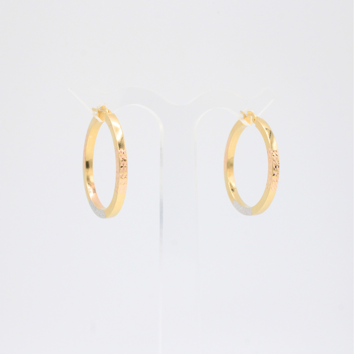 Arracada de Oro 14k con Diseño Facetado Florentino Lateral mod. 11179