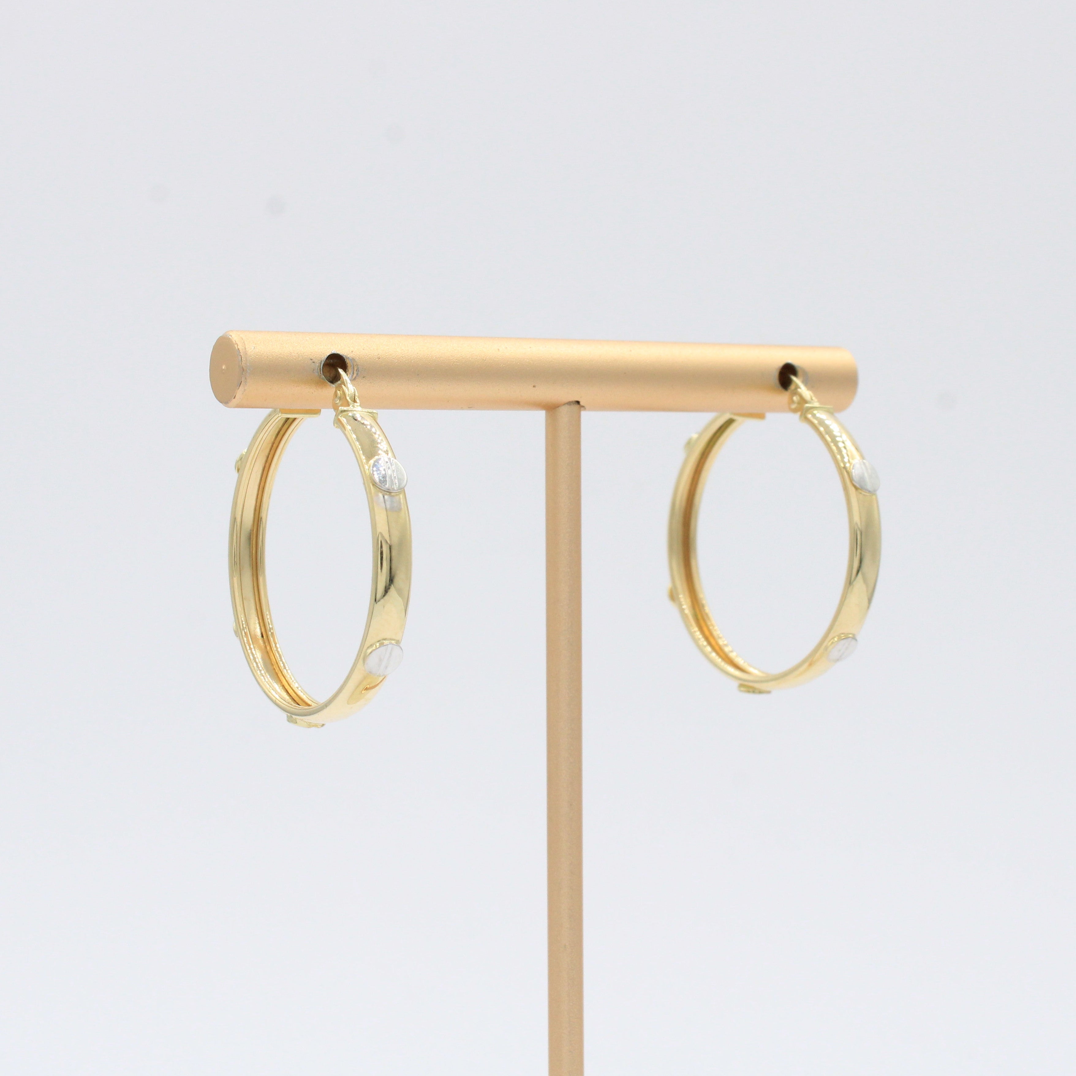 Arracada de Oro 14k Argolla Redonda Lisa con Detalles Tipo Tornillo mod. 10491