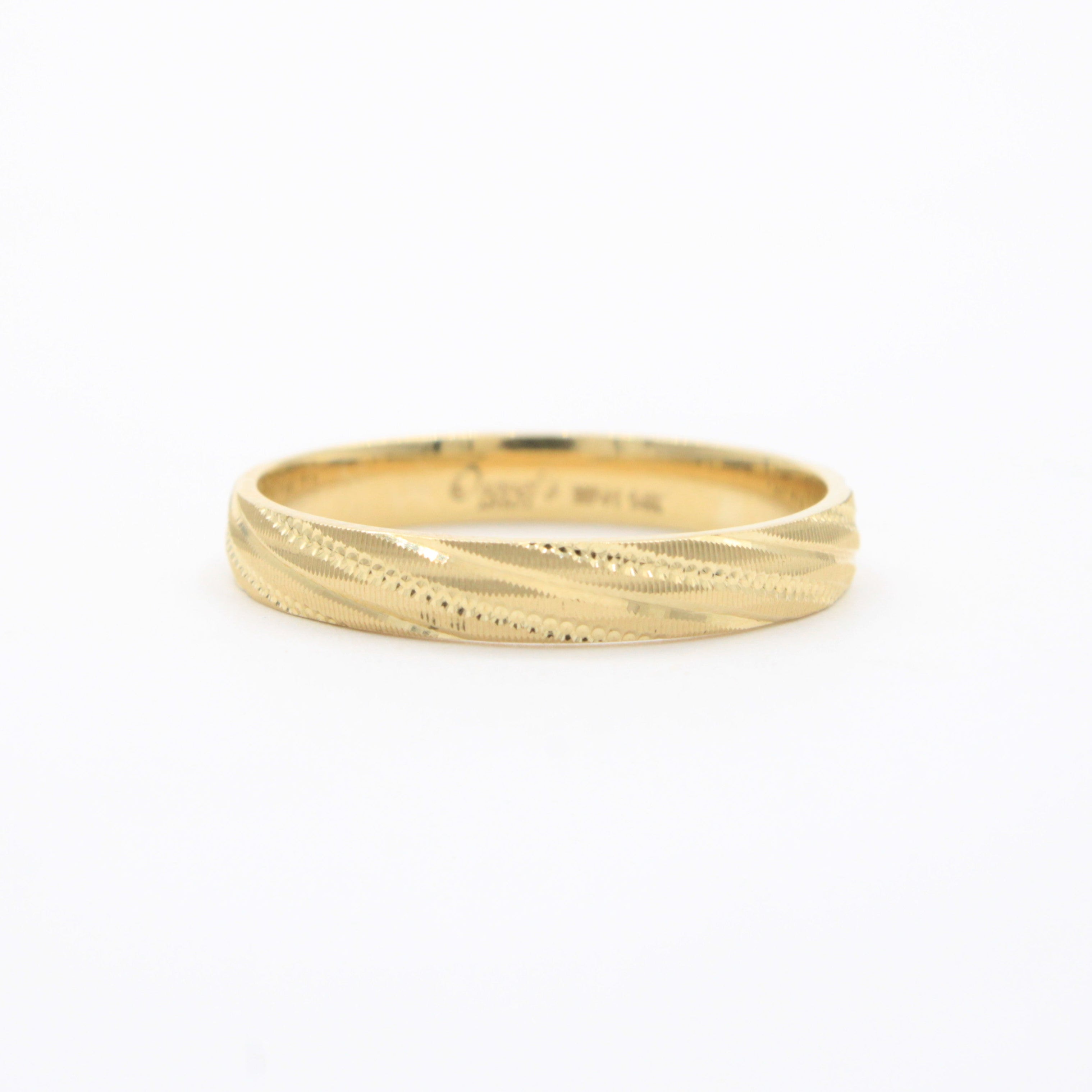 Argollas de Matrimonio de Oro 14k Diseño Confort Diagonal con Diamantado mod. 10614