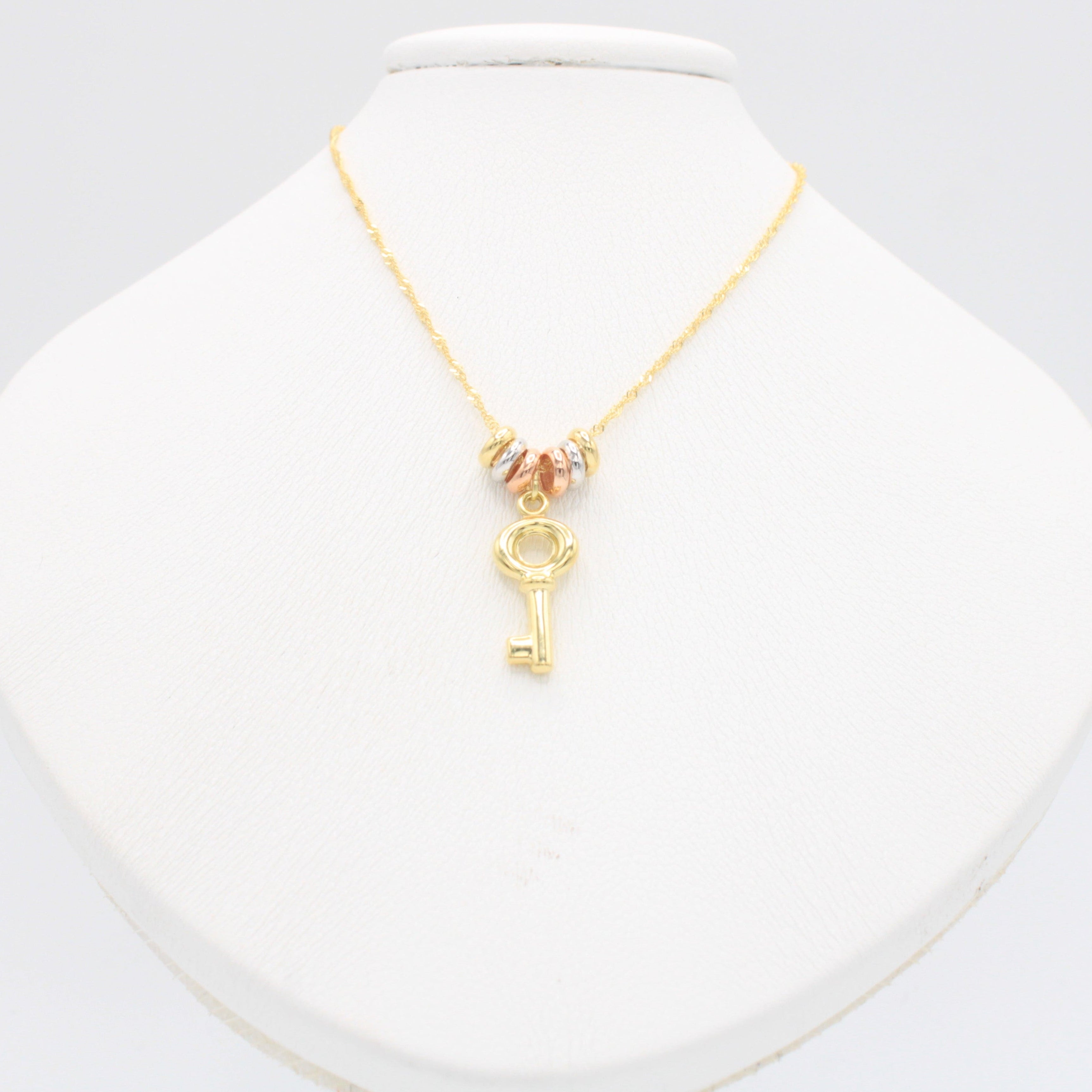 Gargantilla de Oro 14k con Aros Florentinos y Colgante de Llave mod. 11016