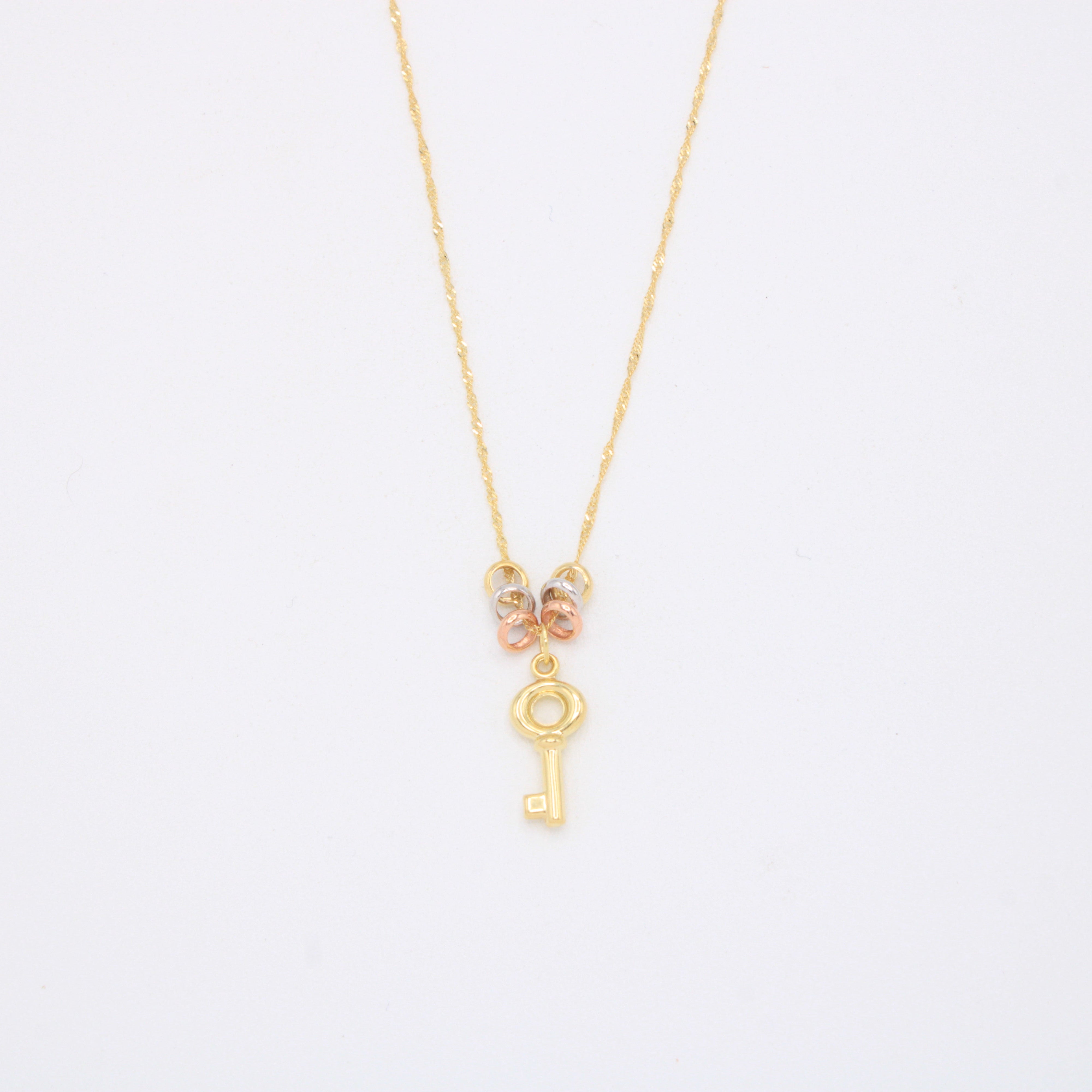 Gargantilla de Oro 14k con Aros Florentinos y Colgante de Llave mod. 11016