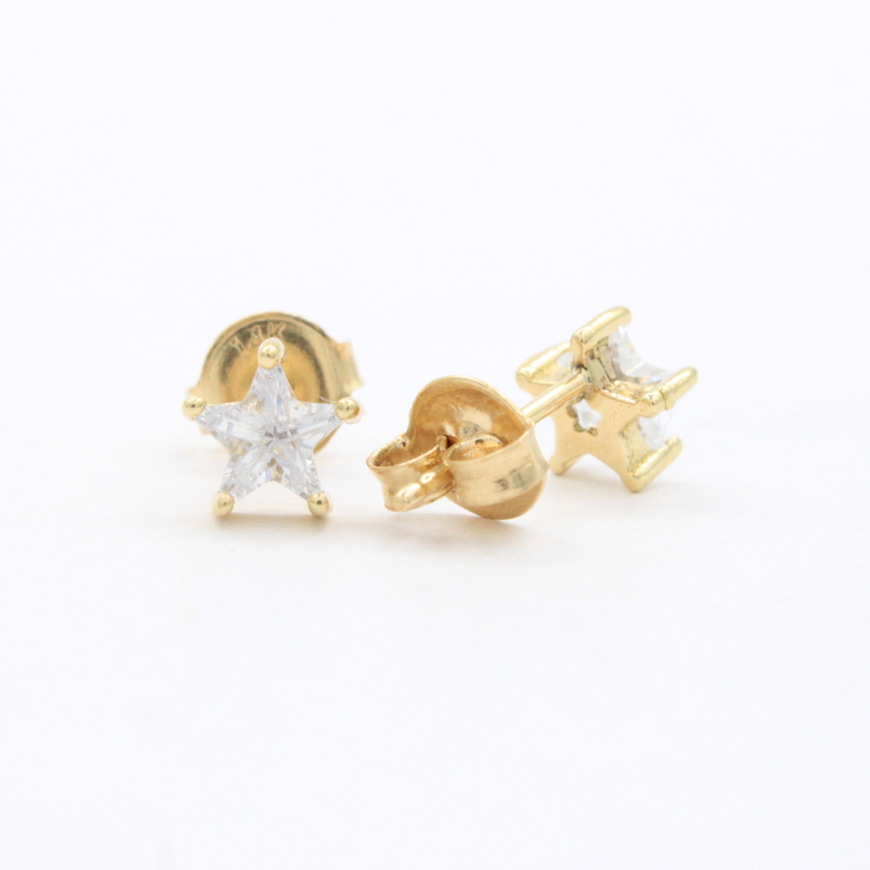 Arete de Oro 14k Diseño con Zirconia de Estrella mod. 10632