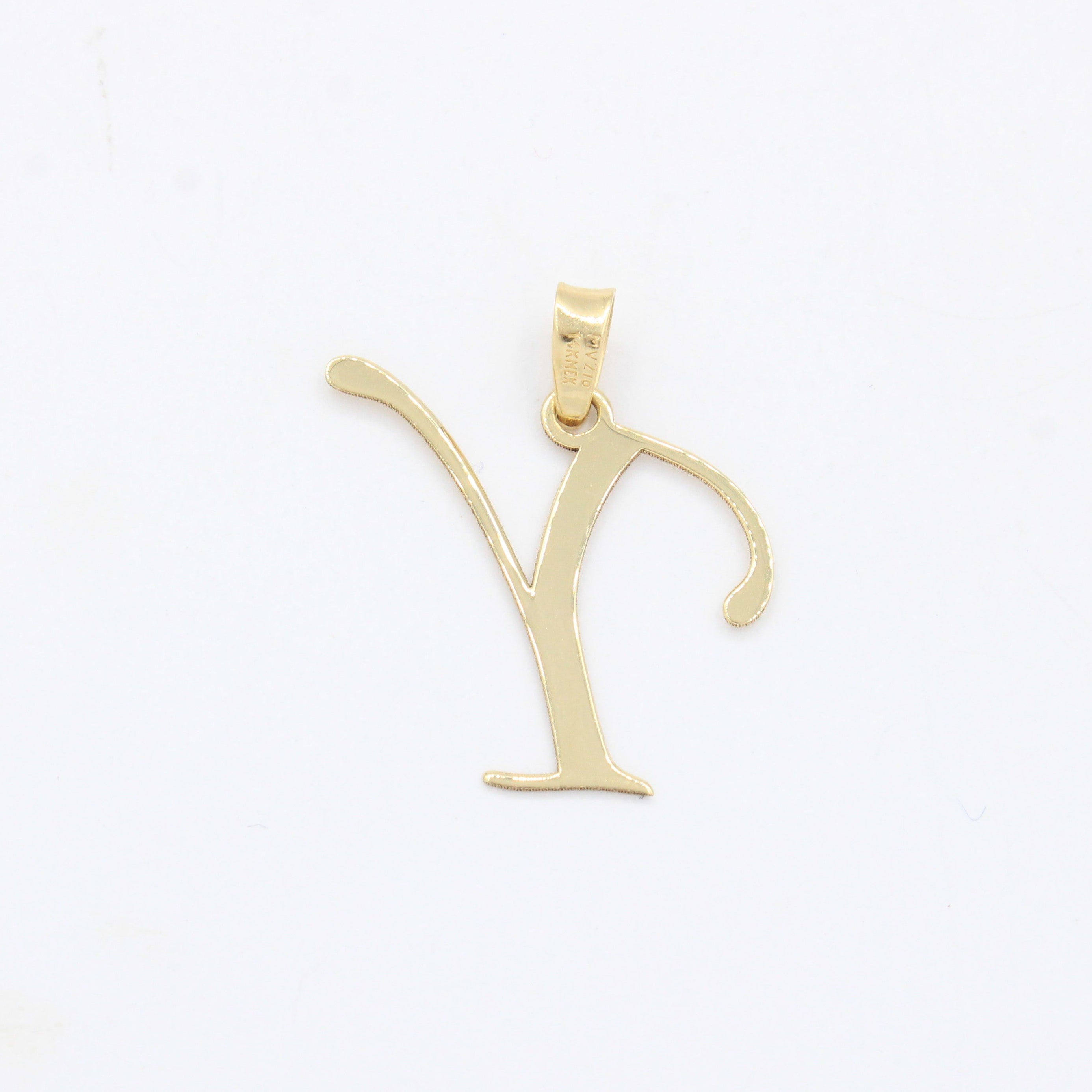 Dije de Oro 14k Modelo de Inicial Y Estilo Cursiva Lisa y Brillante mod. 10558