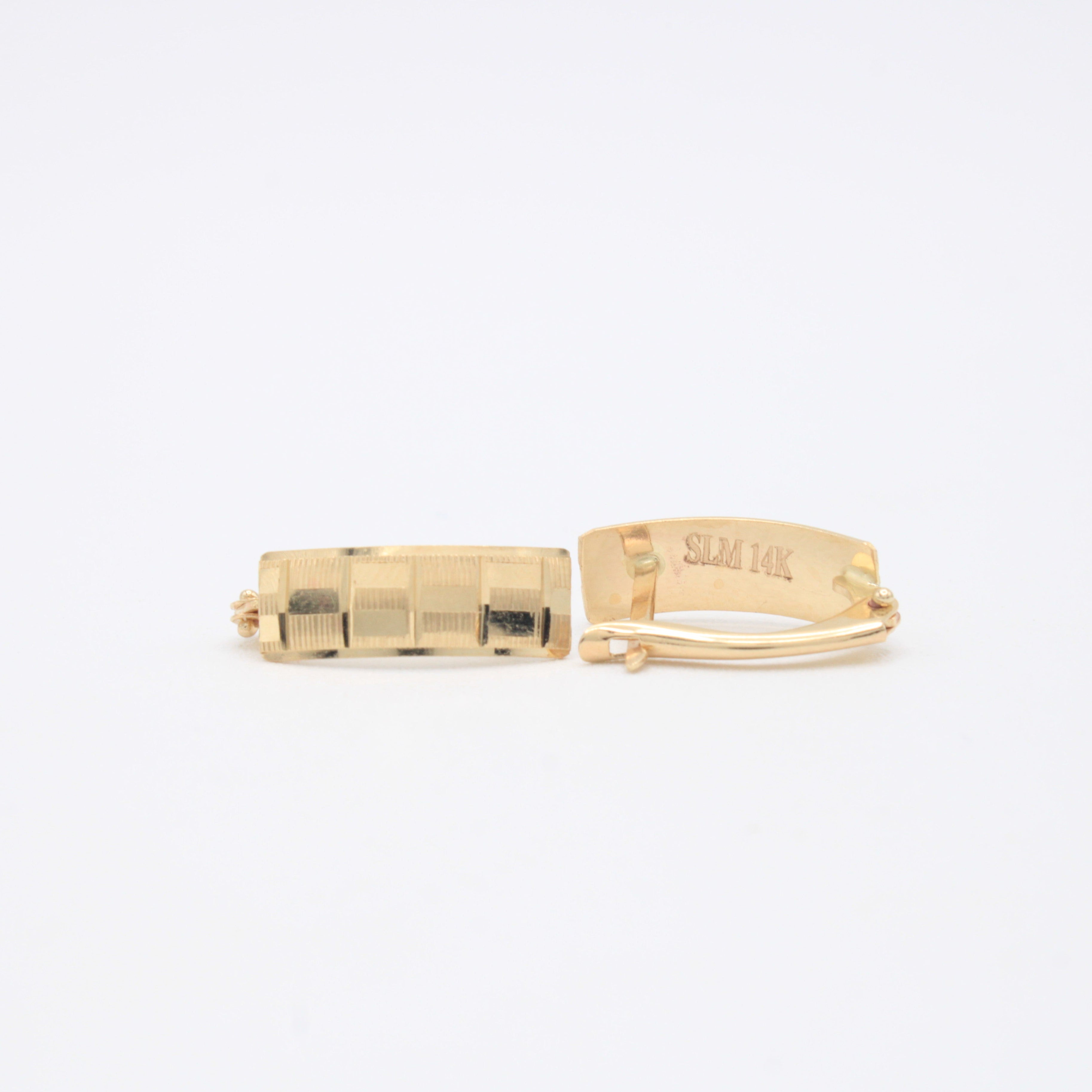 Arete con Broche Patente de Oro 14k Geometrico Vertical con Diamantado mod. 11053