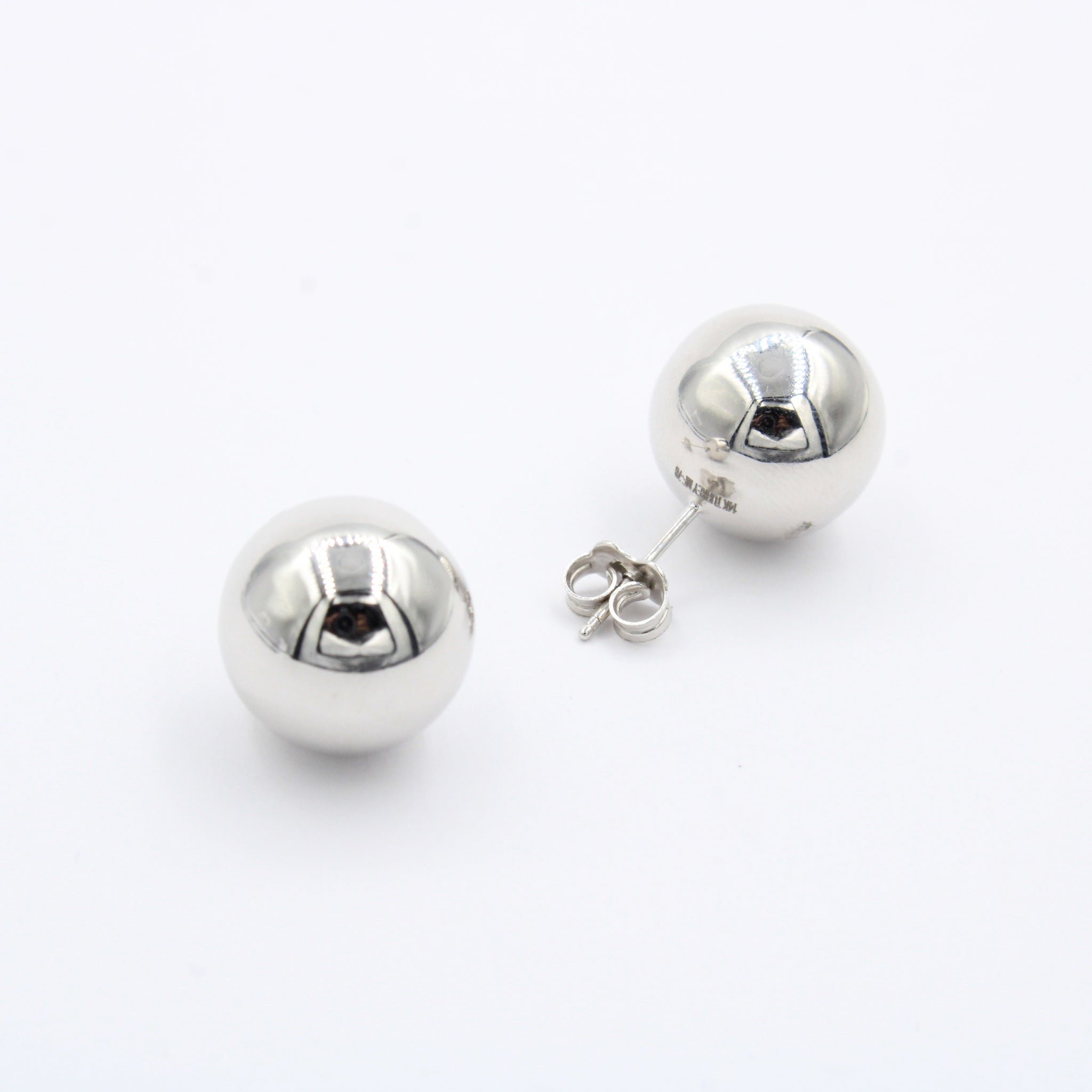 Arete de Oro 14k con Diseño Circular Liso mod. 10064