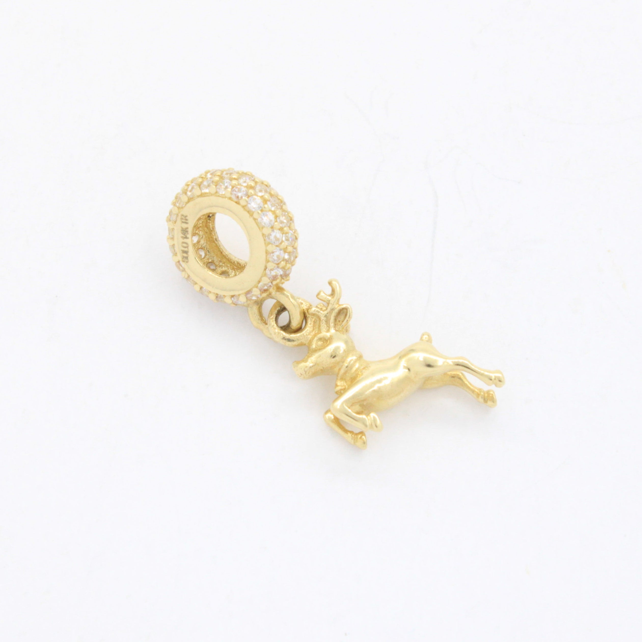 Charm de Oro 14k Venado Elegante Detallado con Zirconias mod. 10654