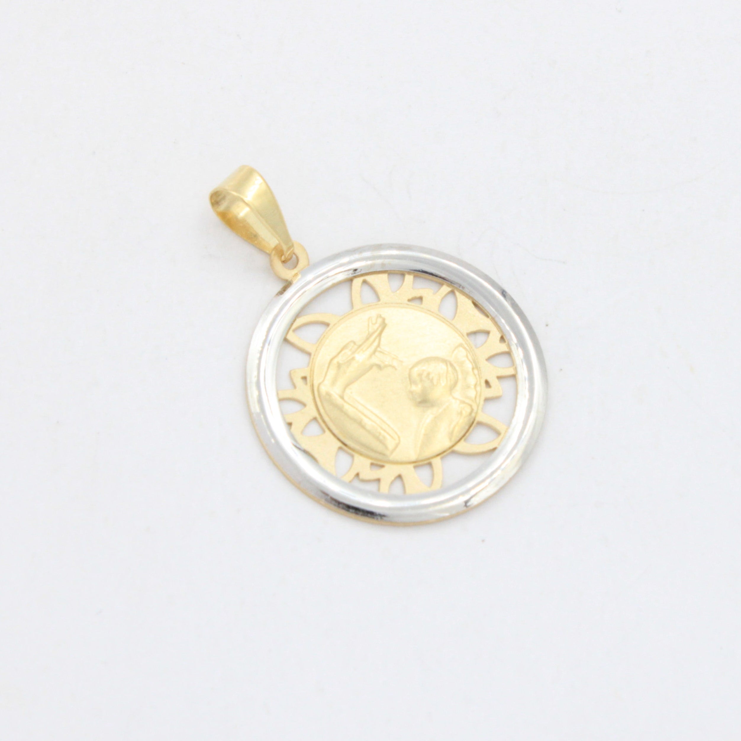 Medalla de Oro 14k para Bautizo en Diseño Especial Fino y Calado mod. 10712