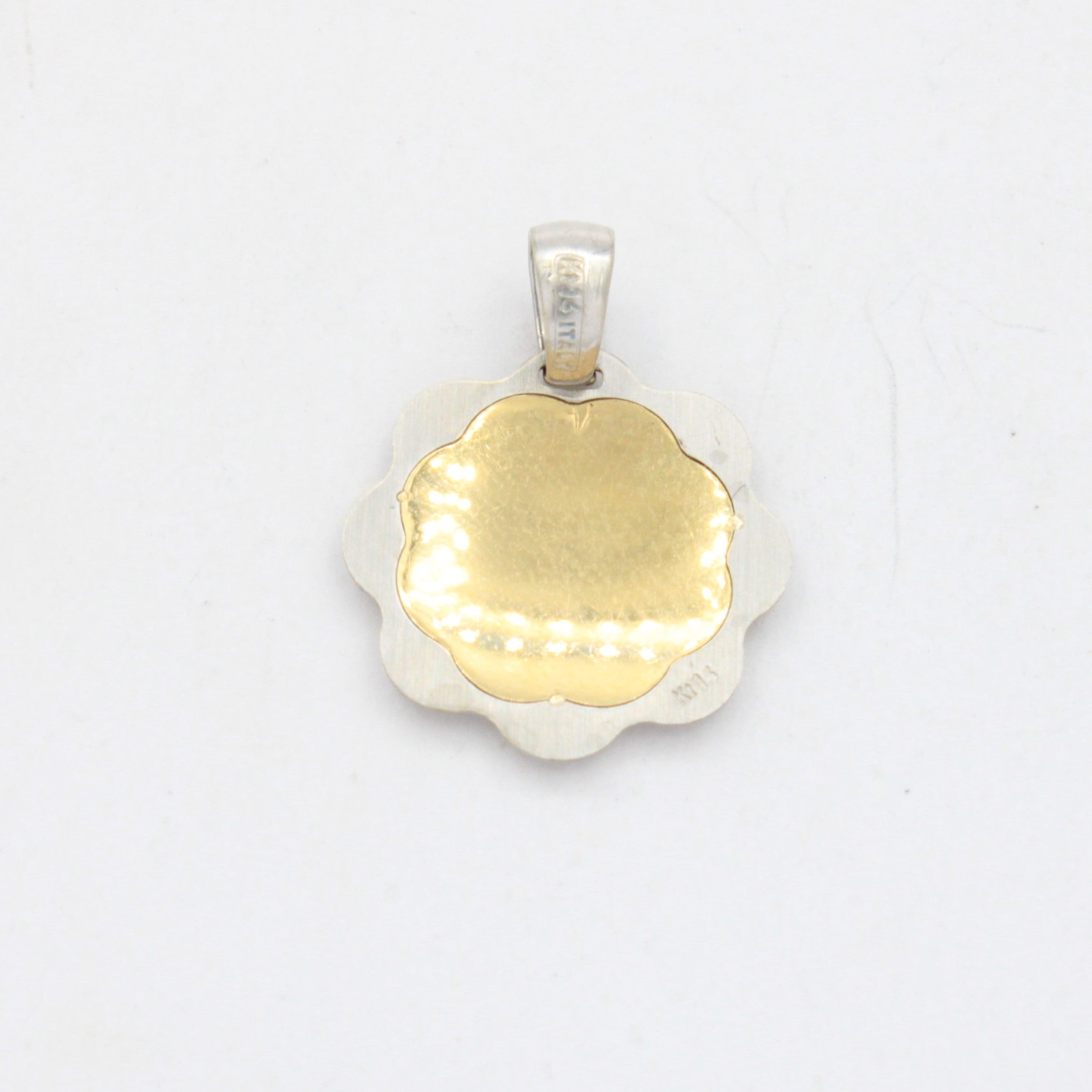 Medalla de Oro 14k Bicolor con Grabado de Divino Niño en Diseño Ondulado mod. 10713