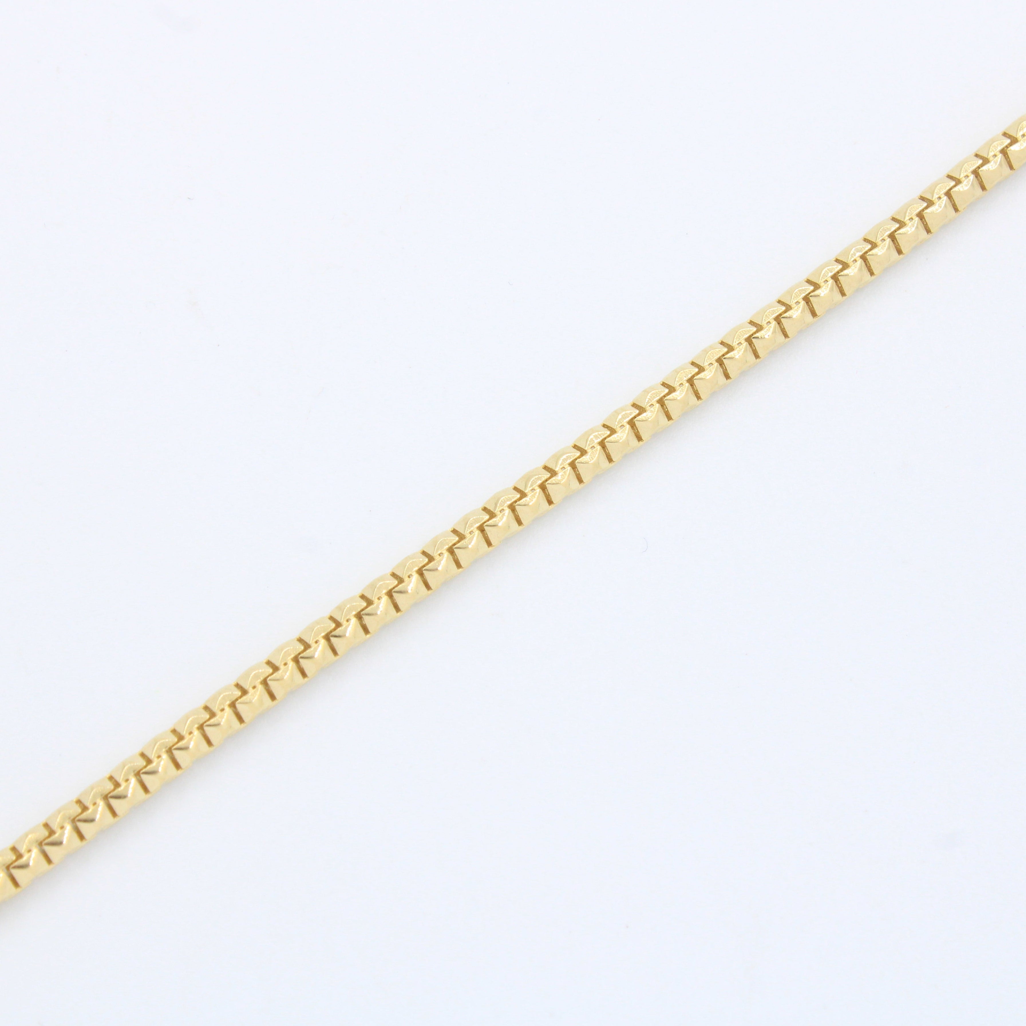 Pulsera Monaco Chain de Oro 14k Modelo Cube de Broche Pavé con Incrustación de Swarovski mod. 9505