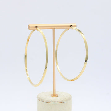Arracada de Oro 14k con Diseño Redondo Brillante Estilo Facetado y Hueco mod. 10145