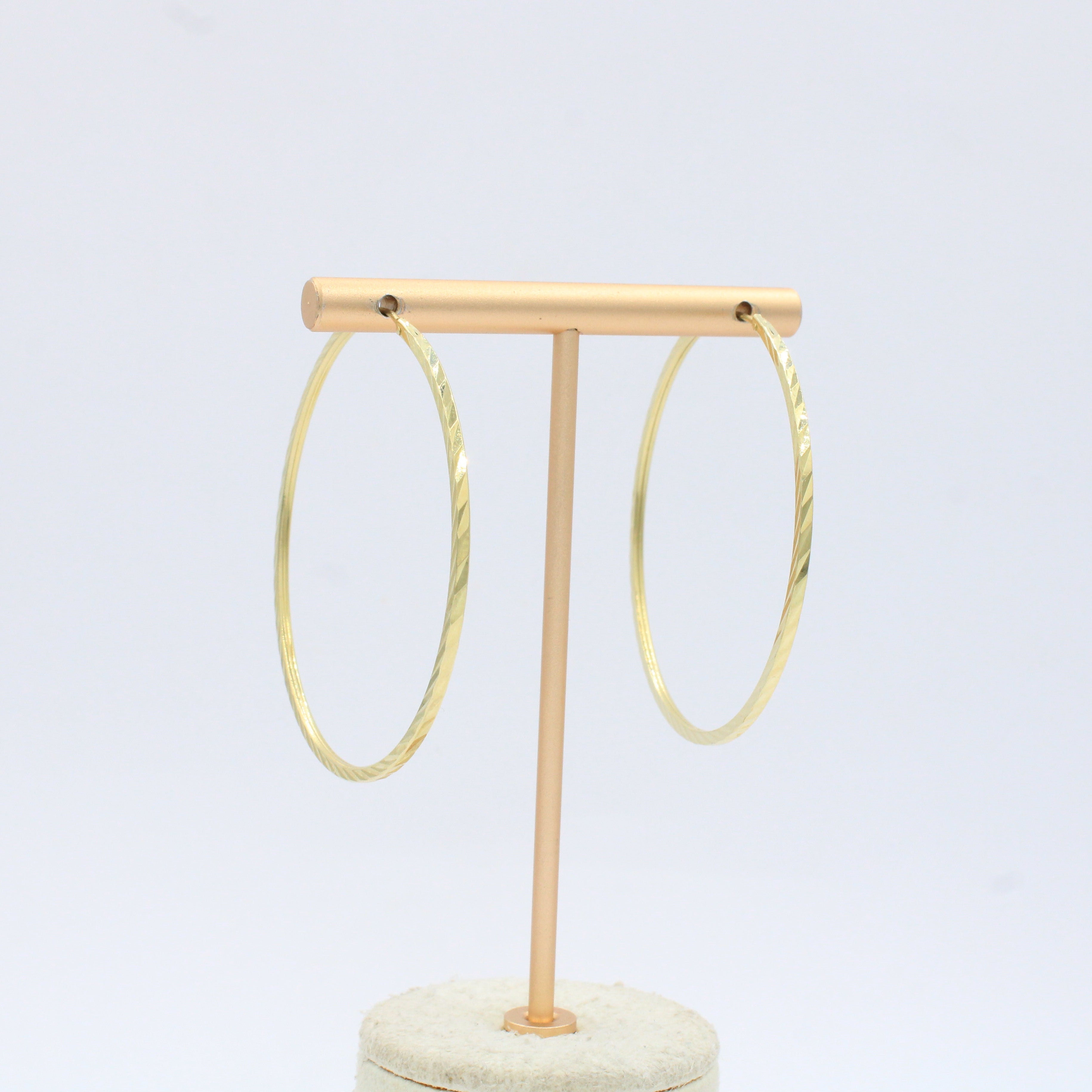 Arracada de Oro 14k con Diseño Redondo Hueco con Diamantado mod. 10146