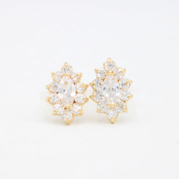 Arete de Oro 14k Elegante con Incrustación de Zirconia Oval mod. 11104