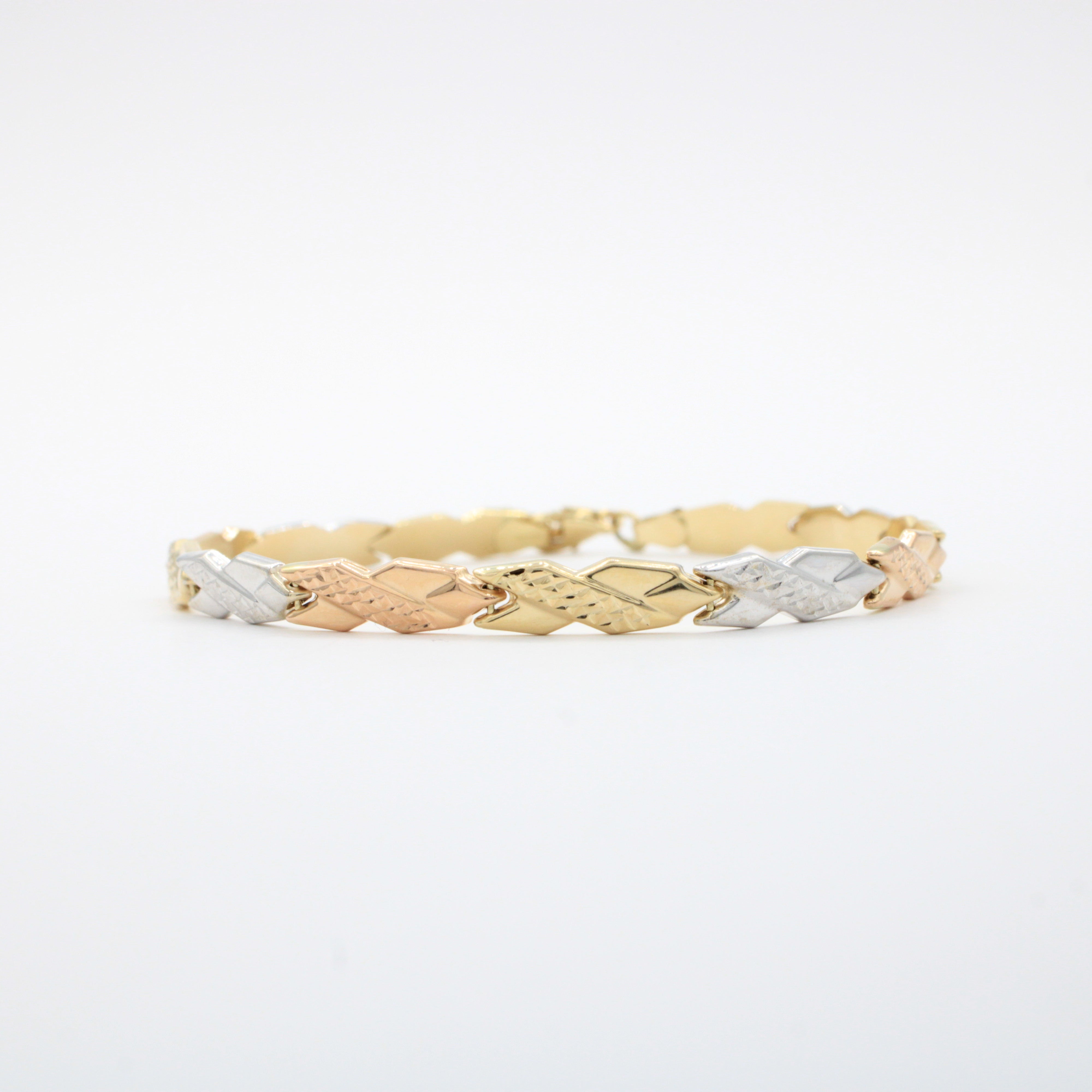 Pulsera de Oro 14k Tejido Hueco Diseño X con Diamantado Marcado mod. 10737