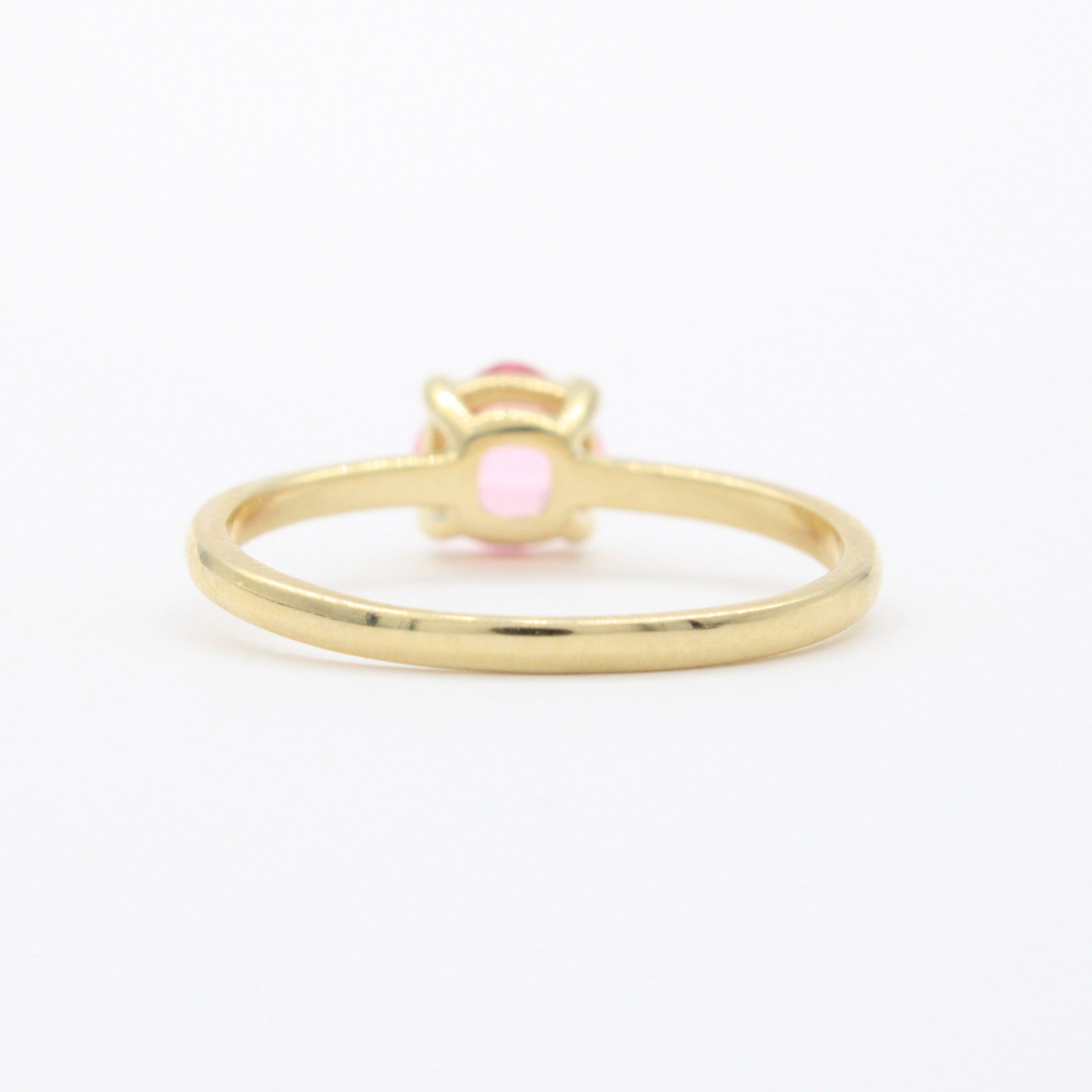 Anillo de Oro 14k de Diseño Fino con Zirconia Facetada Redonda de Tono Rosa mod. 10746