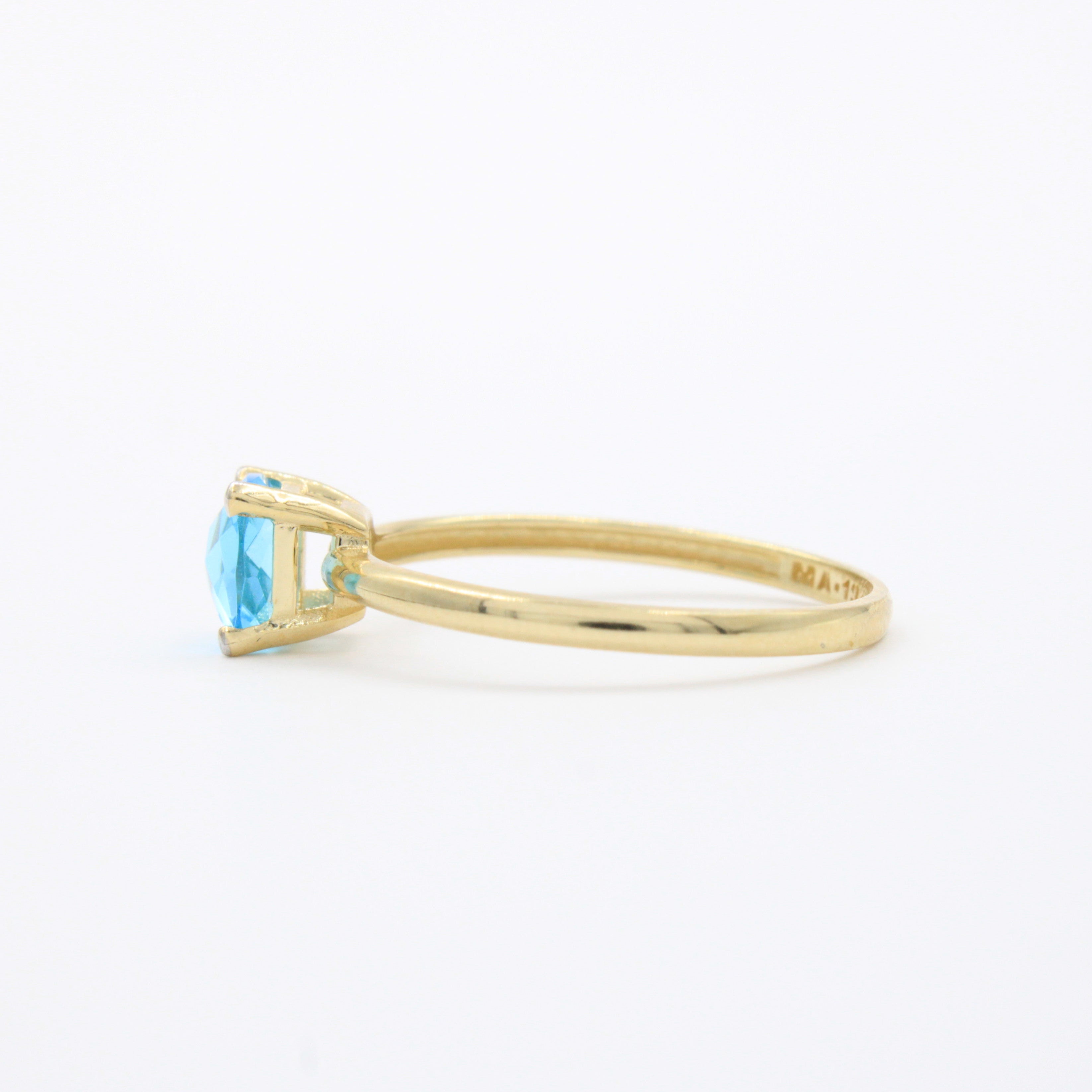 Anillo de Oro 14k con Zirconia Especial de Tono Azul con Diseño Facetado mod. 10757
