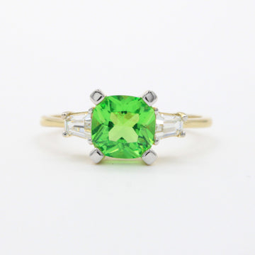 Anillo de Oro 14k Diseño Elegante Especial con Zirconia de Corte Brillante en Tono Verde mod. 10768