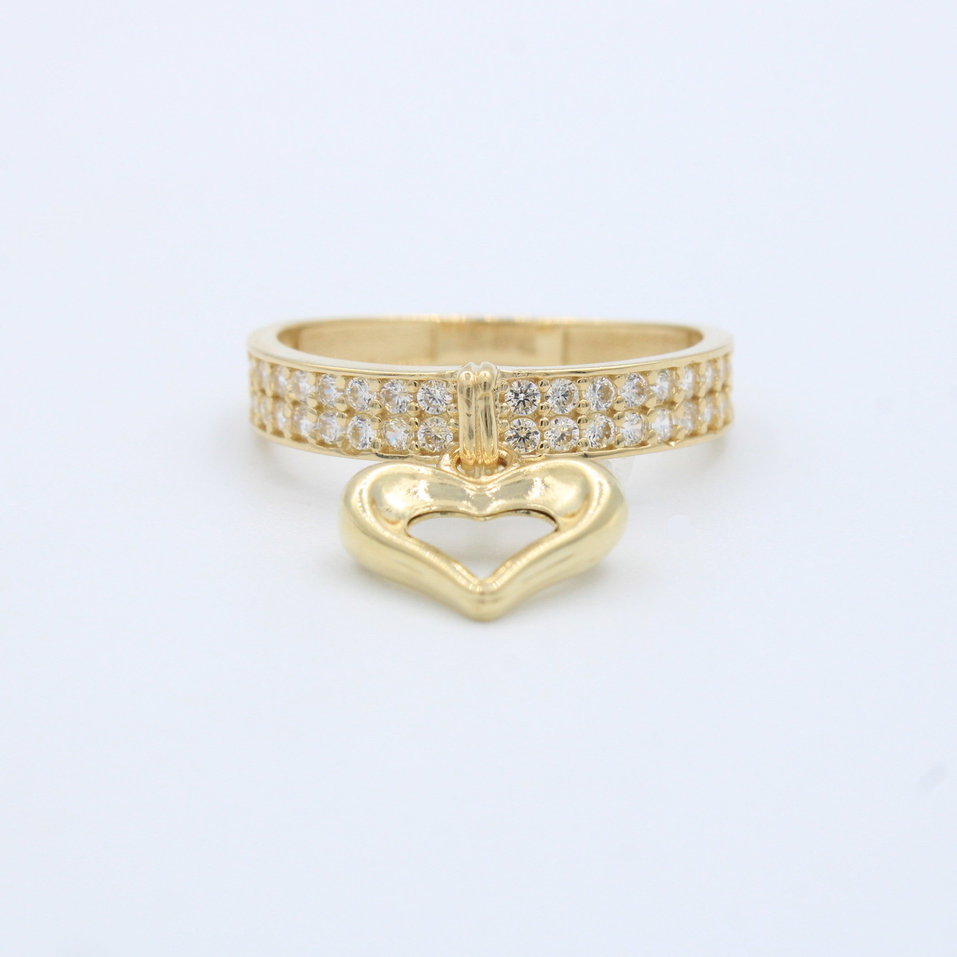 Anillo de Oro 14k Incrustado de Zirconias con Dije de Corazón Hueco mod. 10200