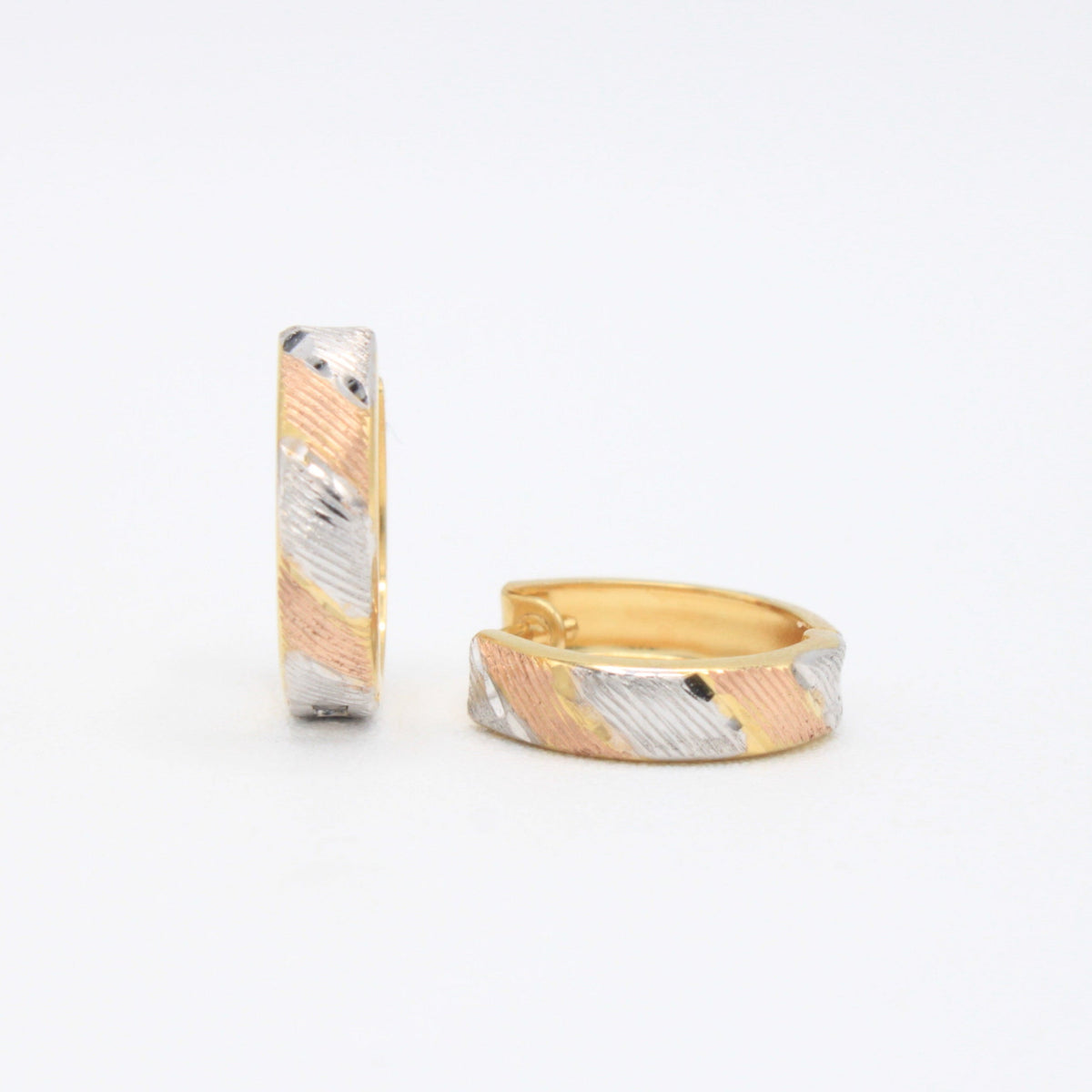 Grapa de Oro 14k Florentino con Detalles Matte Diamantados mod. 11138