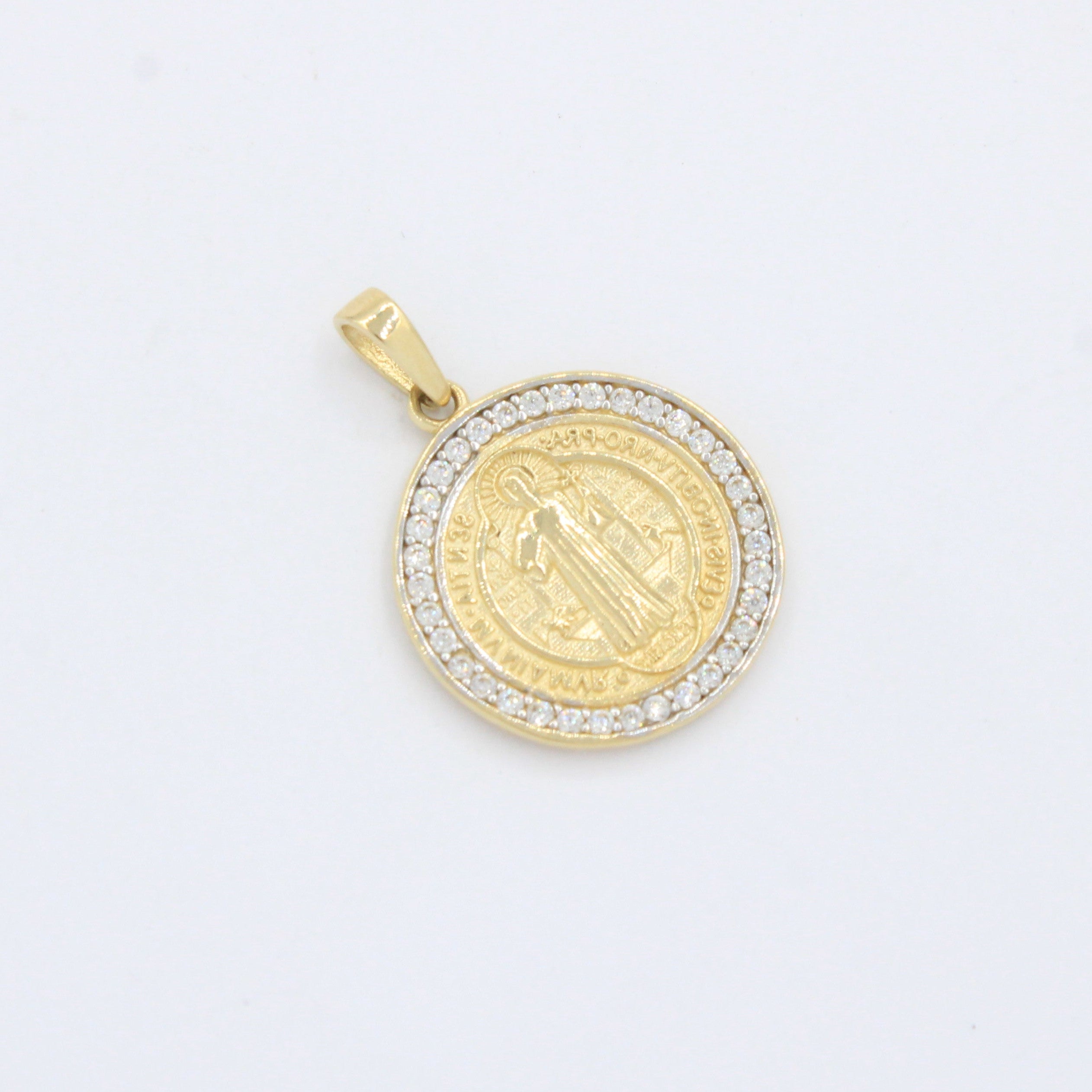 Medalla de Oro 14k San Benito con Bisel de Zirconias mod. 10245