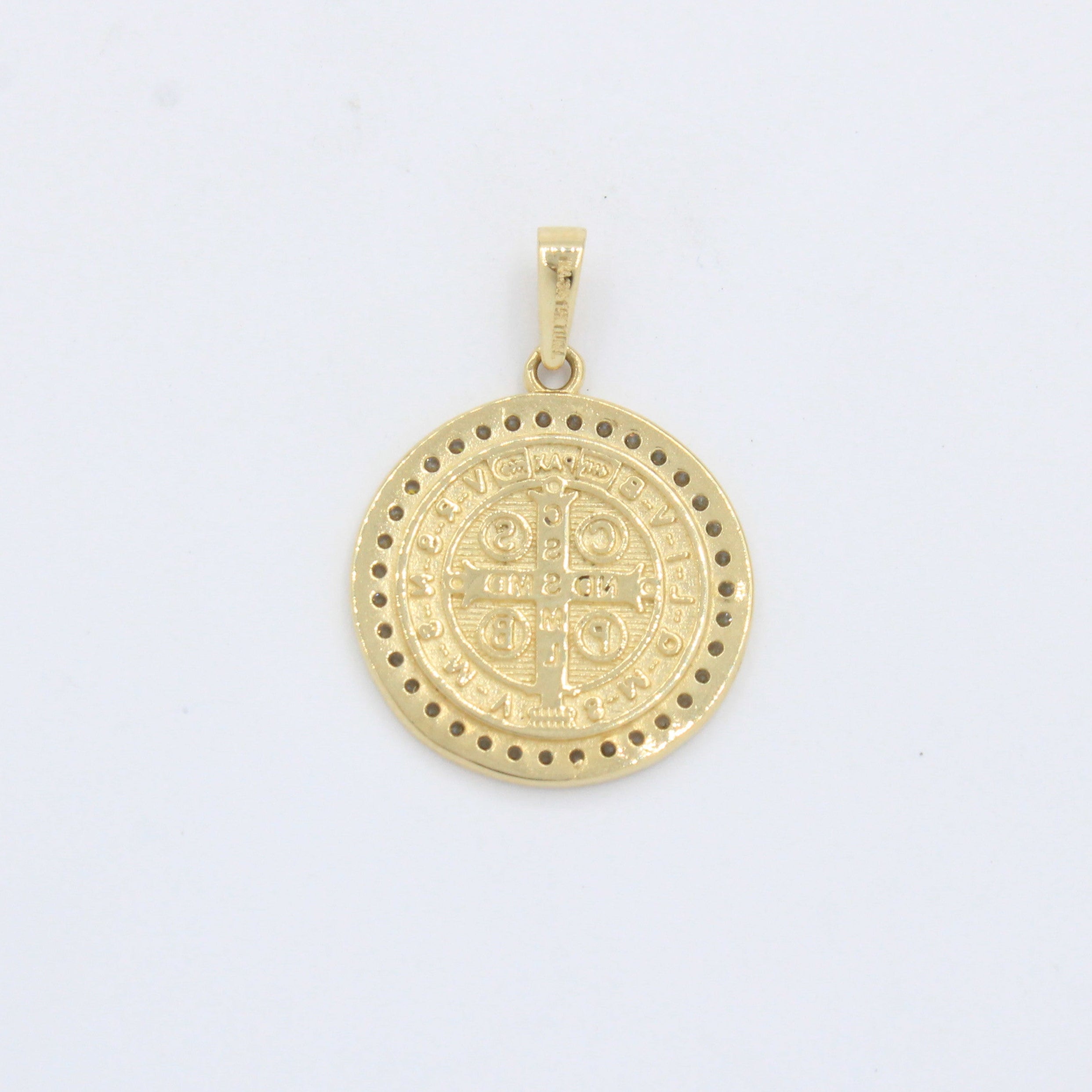 Medalla de Oro 14k San Benito con Bisel de Zirconias mod. 10245
