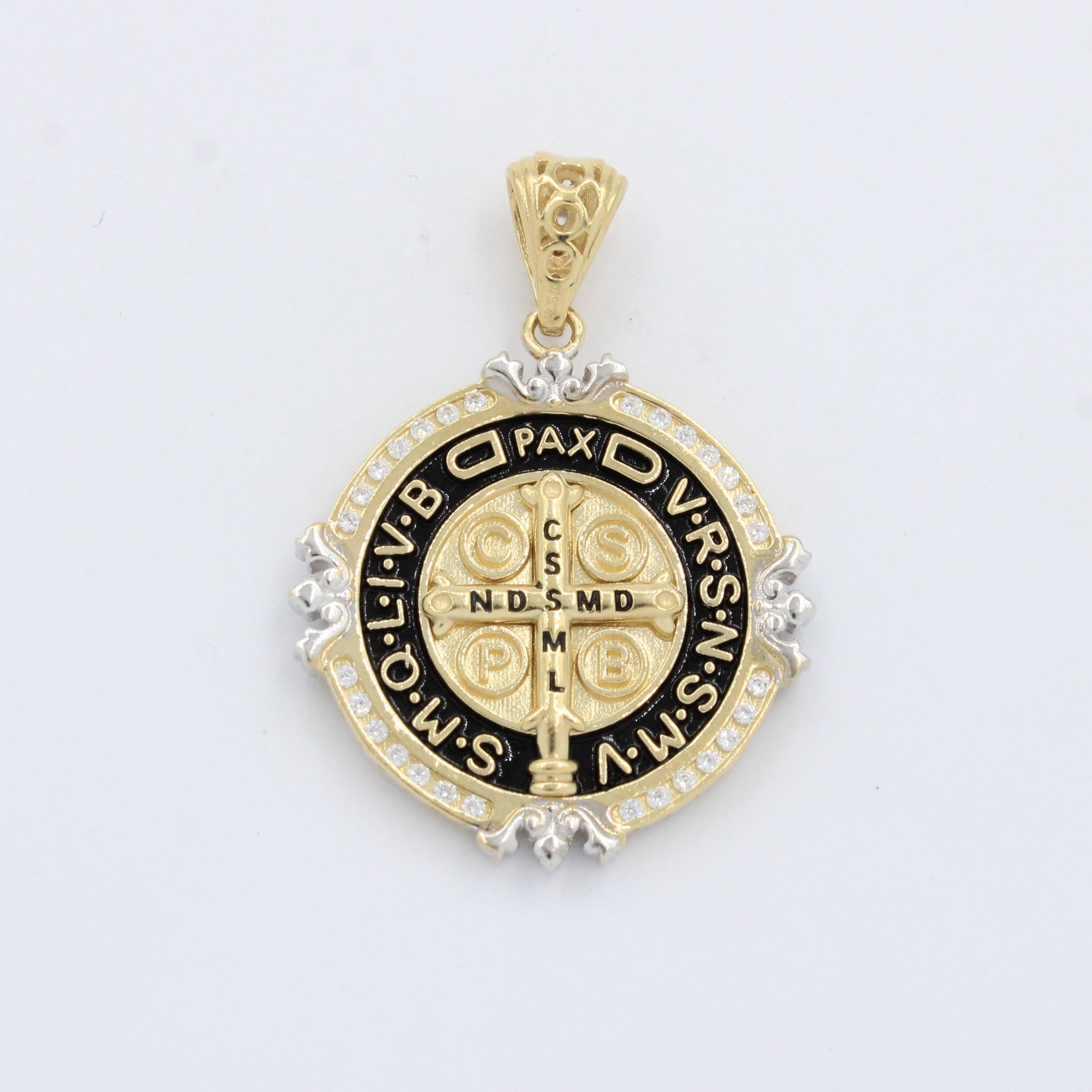 Medalla de Oro 14k Diseño Plus con Imagen de San Benito y su Sello mod. 10247