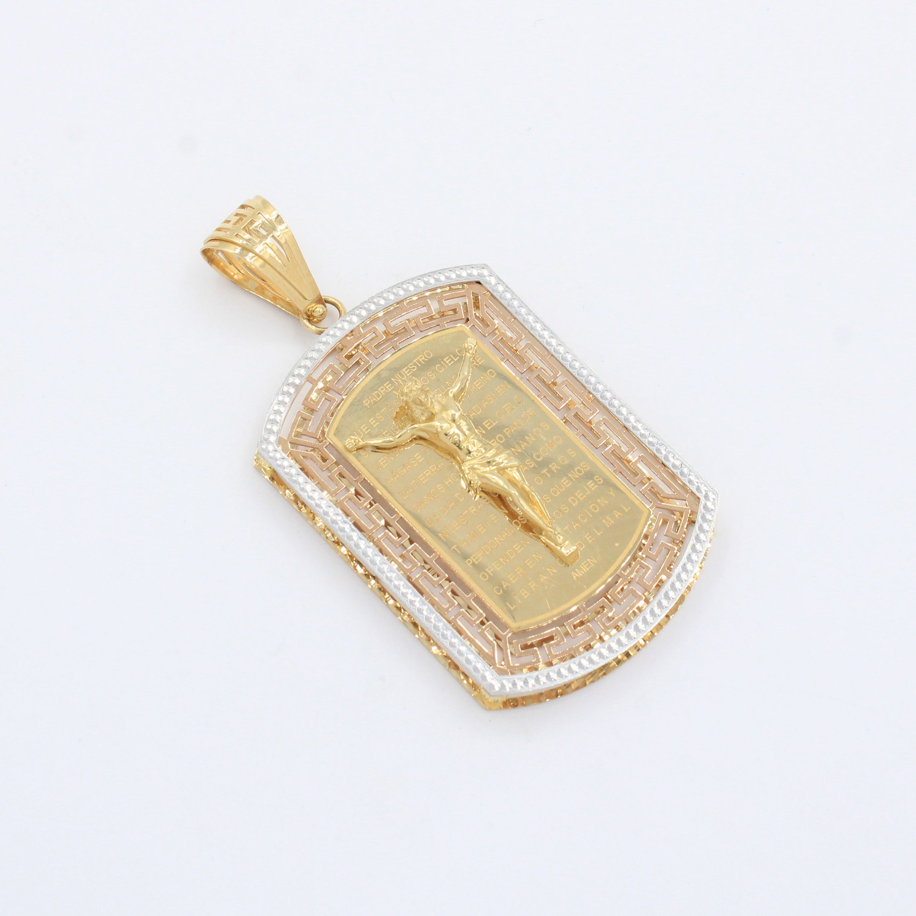 Dije de Oro 14k Religioso de Diseño Plus con Crucifijo Detallado con Grecas e Inscripción del Padre Nuestro mod. 10251