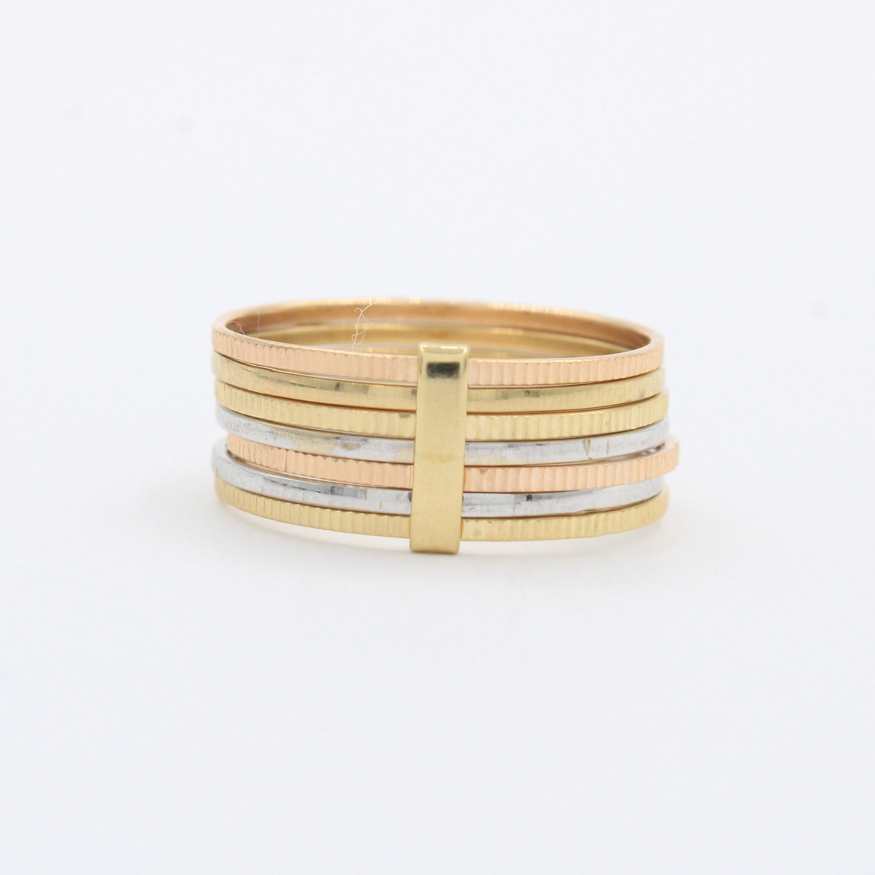 Anillo de Oro 14k Diseño de Semanario con 7 Anillos Finos y Diamantados mod. 10291