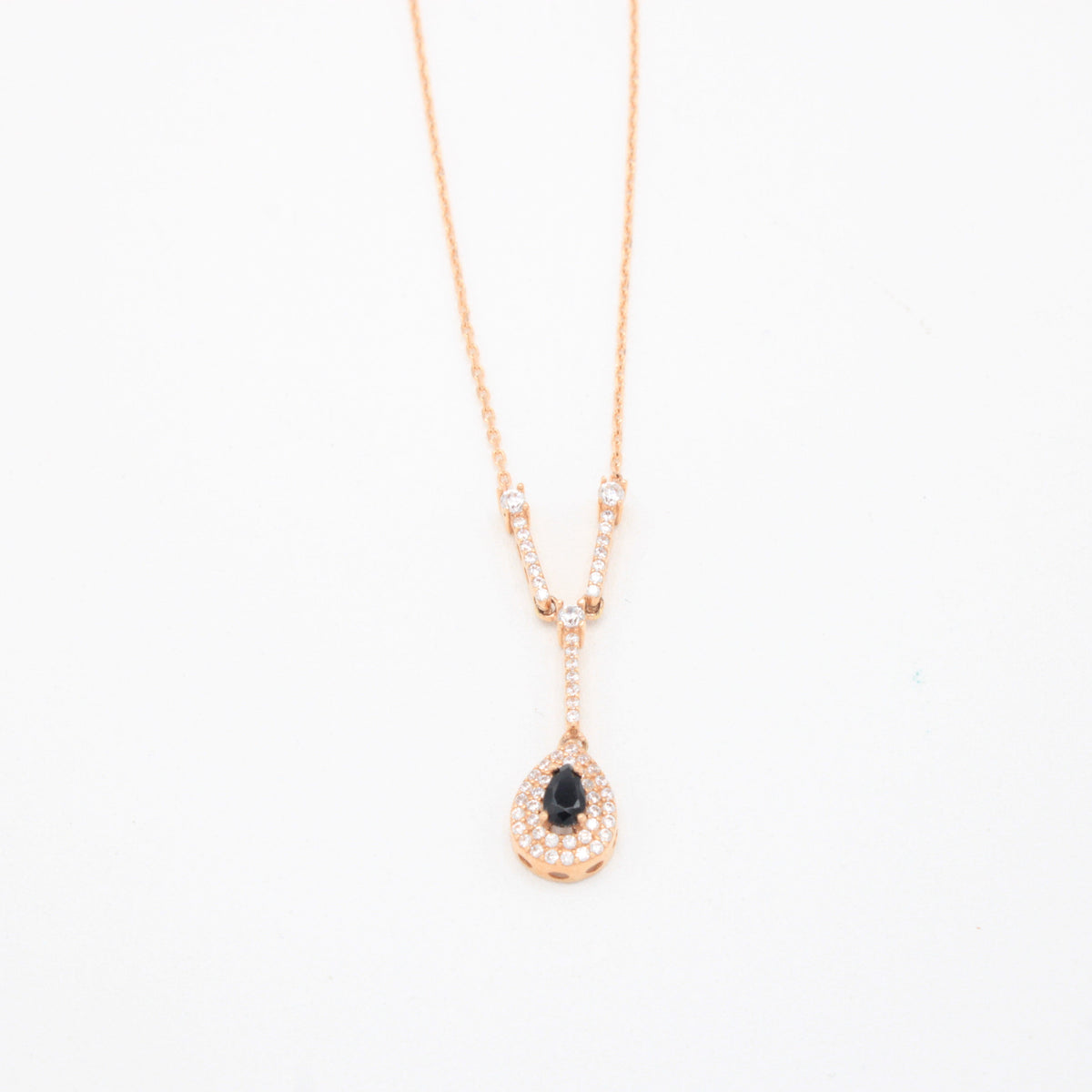 Gargantilla de Oro 14k Rosa con Zirconia Principal Negra mod. 11148