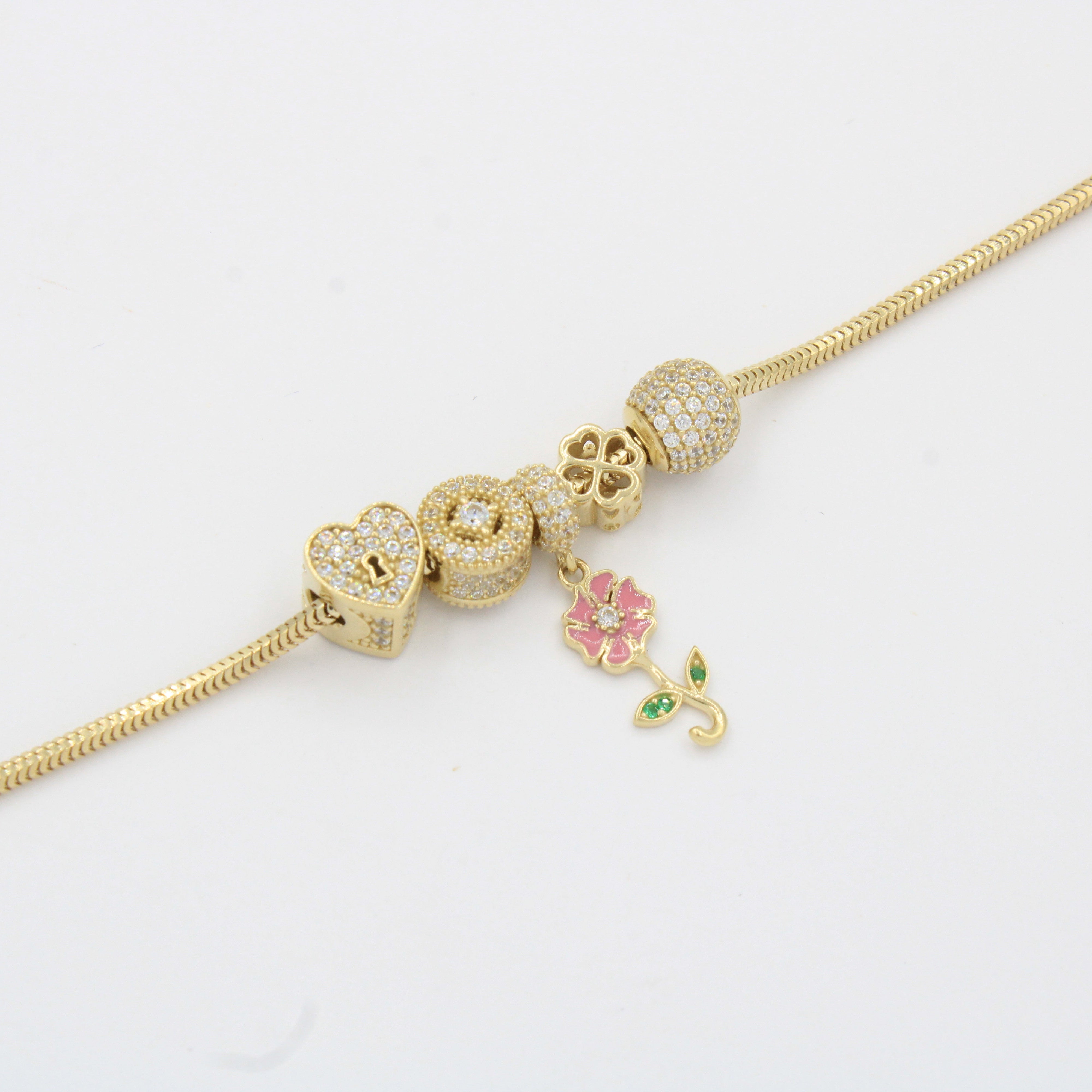 Pulsera de Oro 14k Tejido Cola de Rata con Dijes Charm Especiales con Zirconias mod. 10332