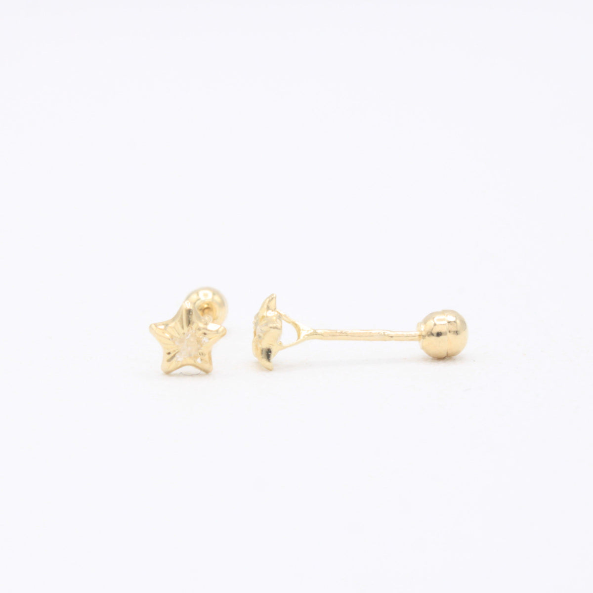 Broquel de Oro 14k Pequeña Estrella con Zirconia Incrustada Mod. 11156