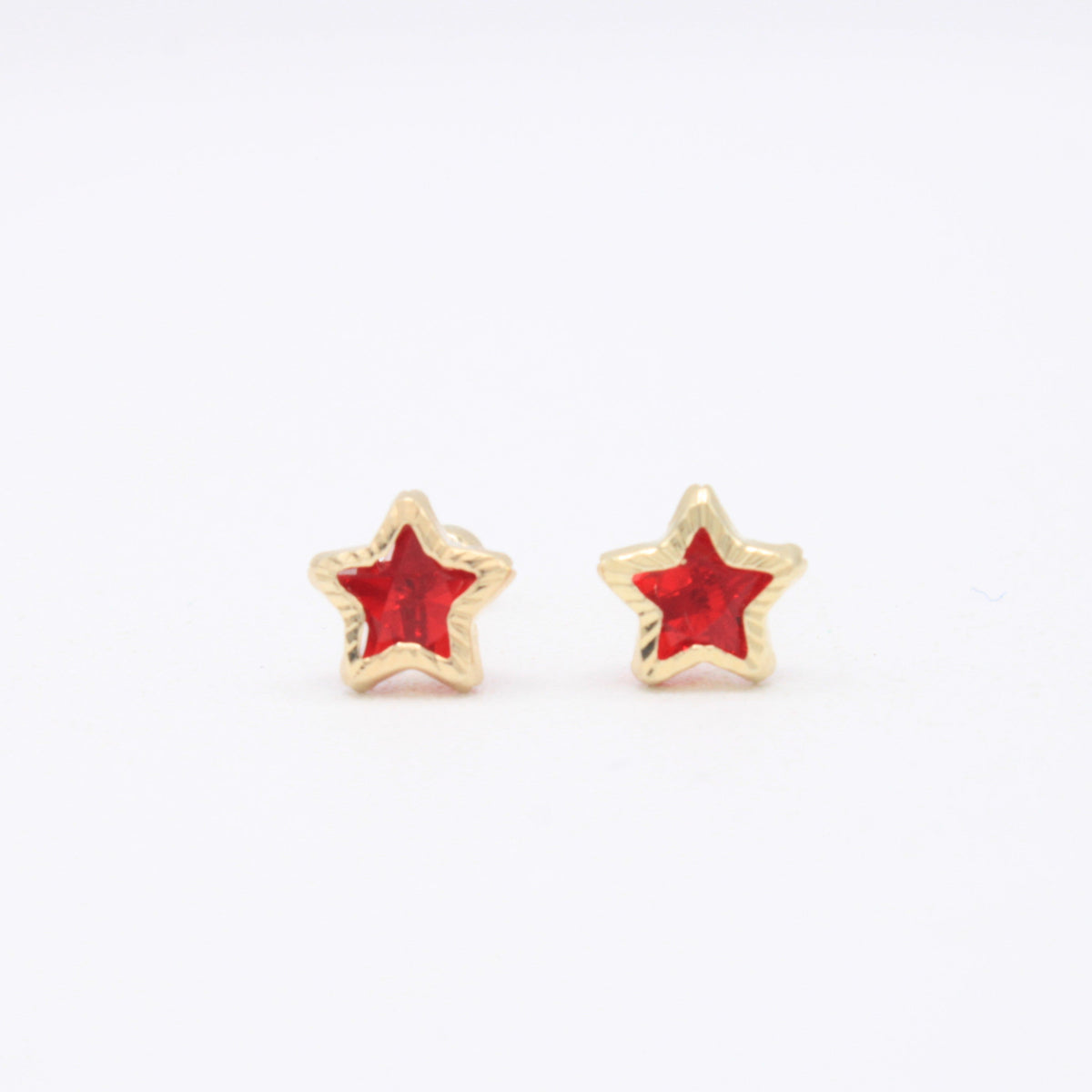 Broquel de Oro 14k Estrella con Zirconia Roja Incrustada Mod. 11157