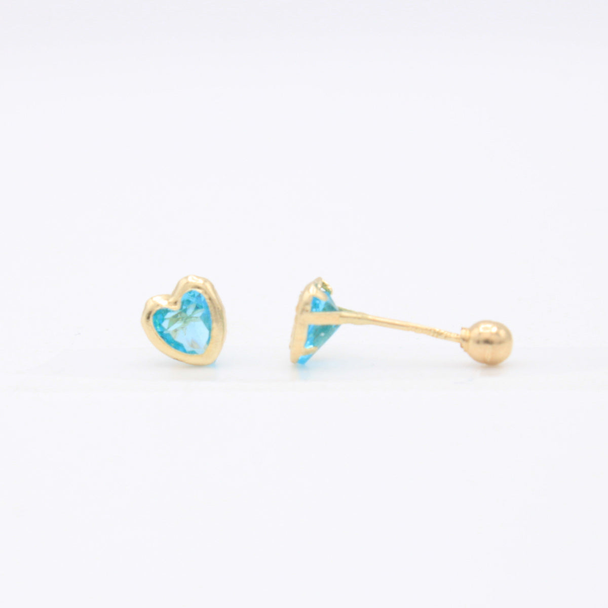 Broquel de Oro 14k Corazón con Zirconia Azul Pastel Mod. 11160