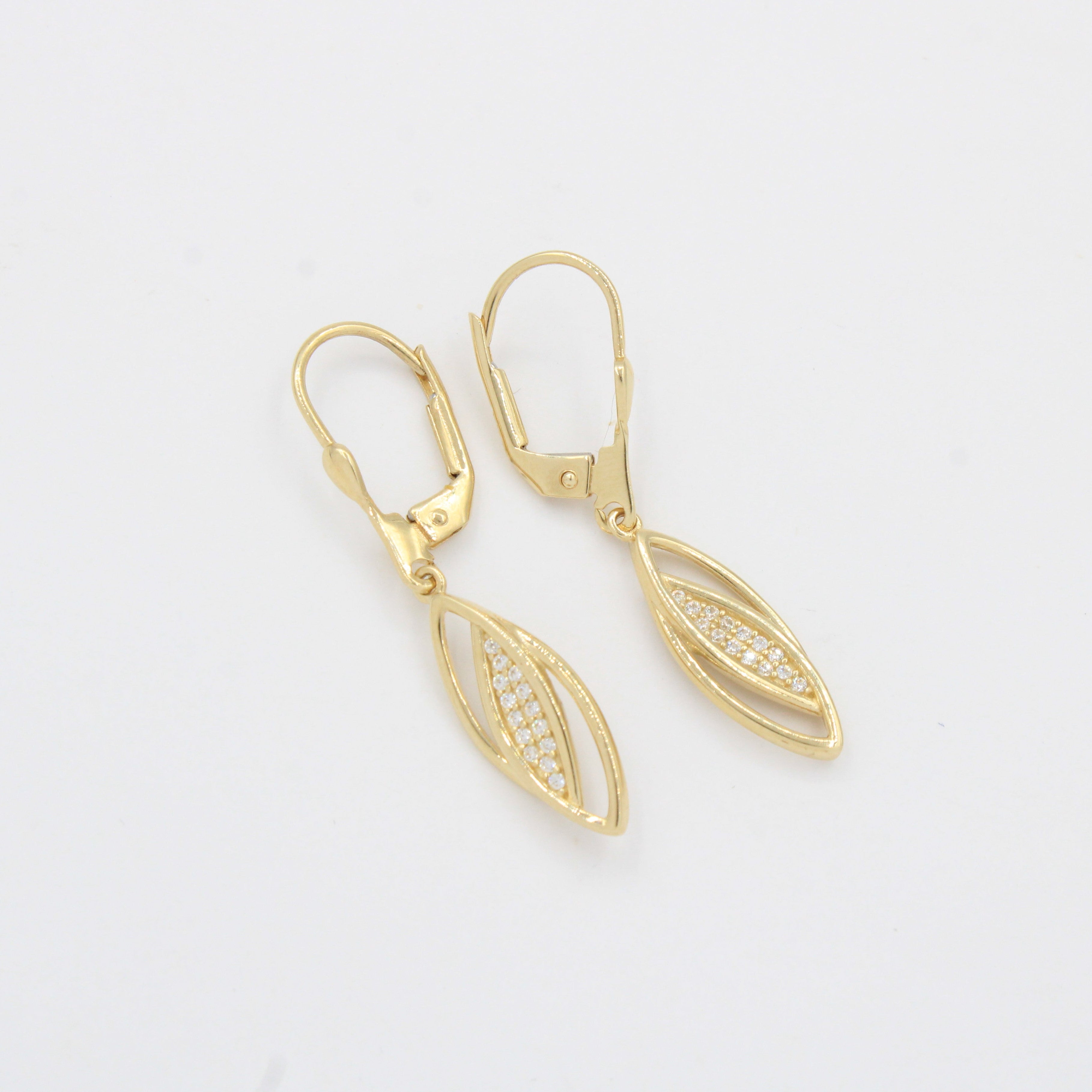 Arete Largo de Oro 14k Diseño Doble Oval con Zirconias mod. 10345