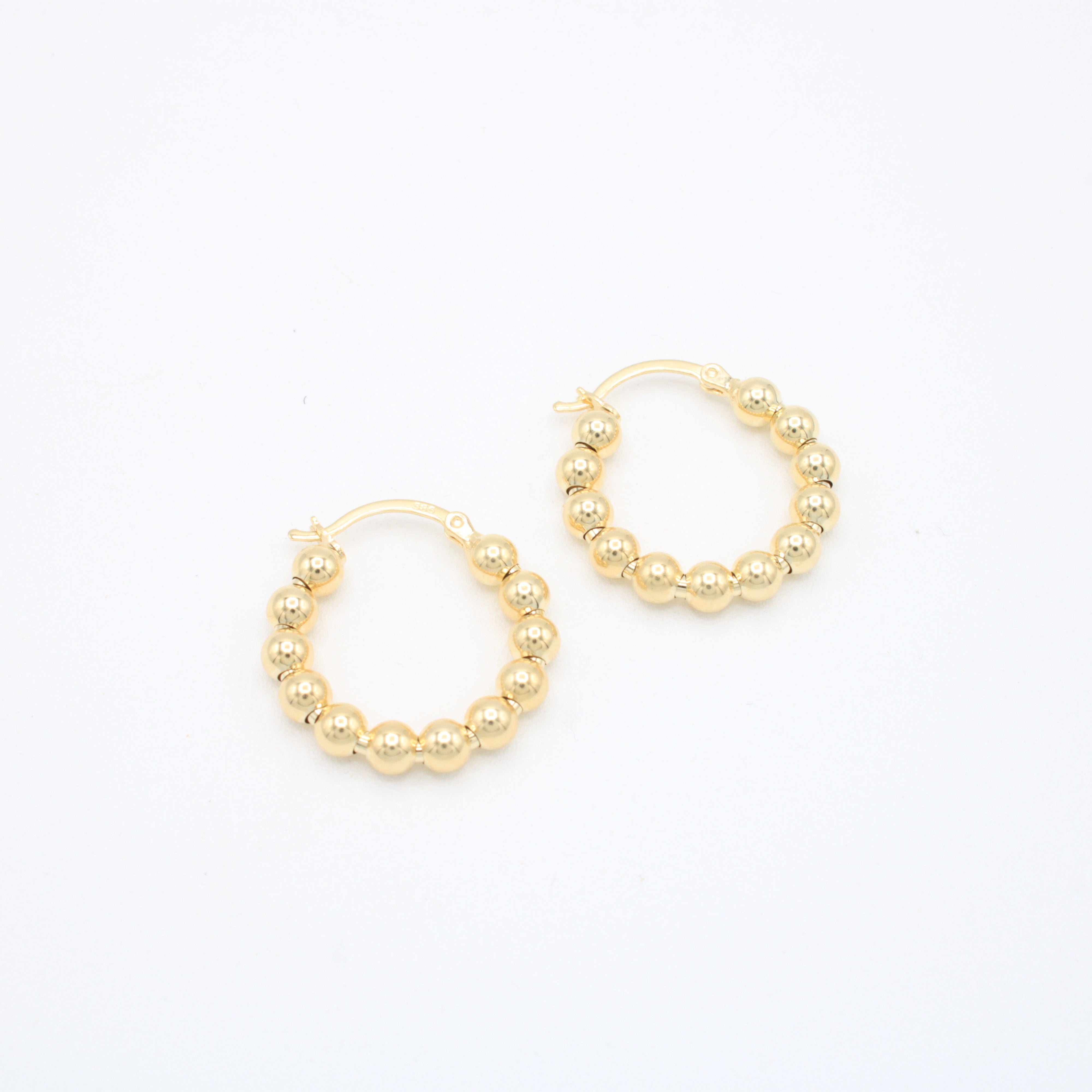 Arracada de Oro 14k Diseño Esferas Chicas Huecas mod. 10887