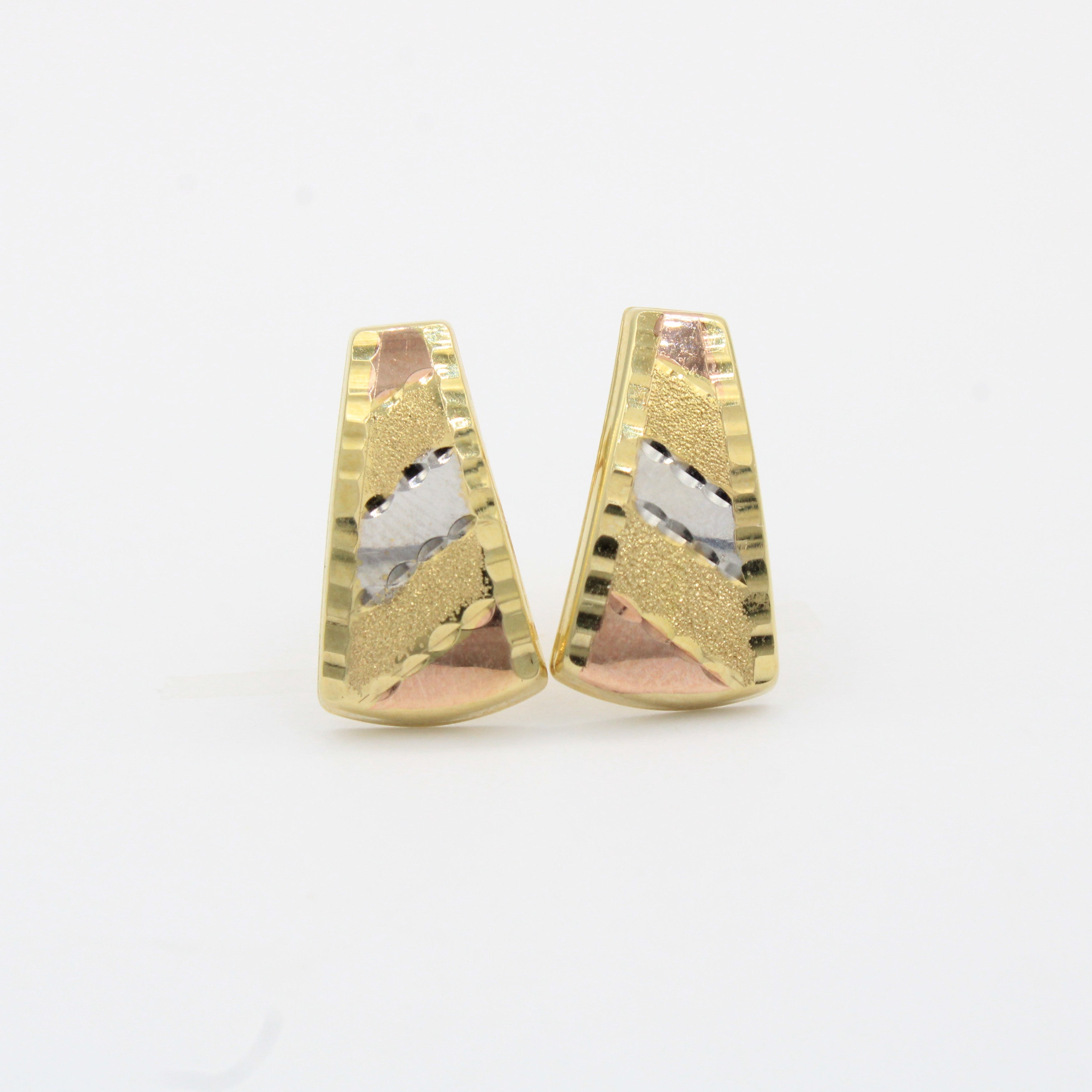 Arete con Broche Patente de Oro 14k Modelo Largo con Detalles Mate y Diamantado mod. 10350