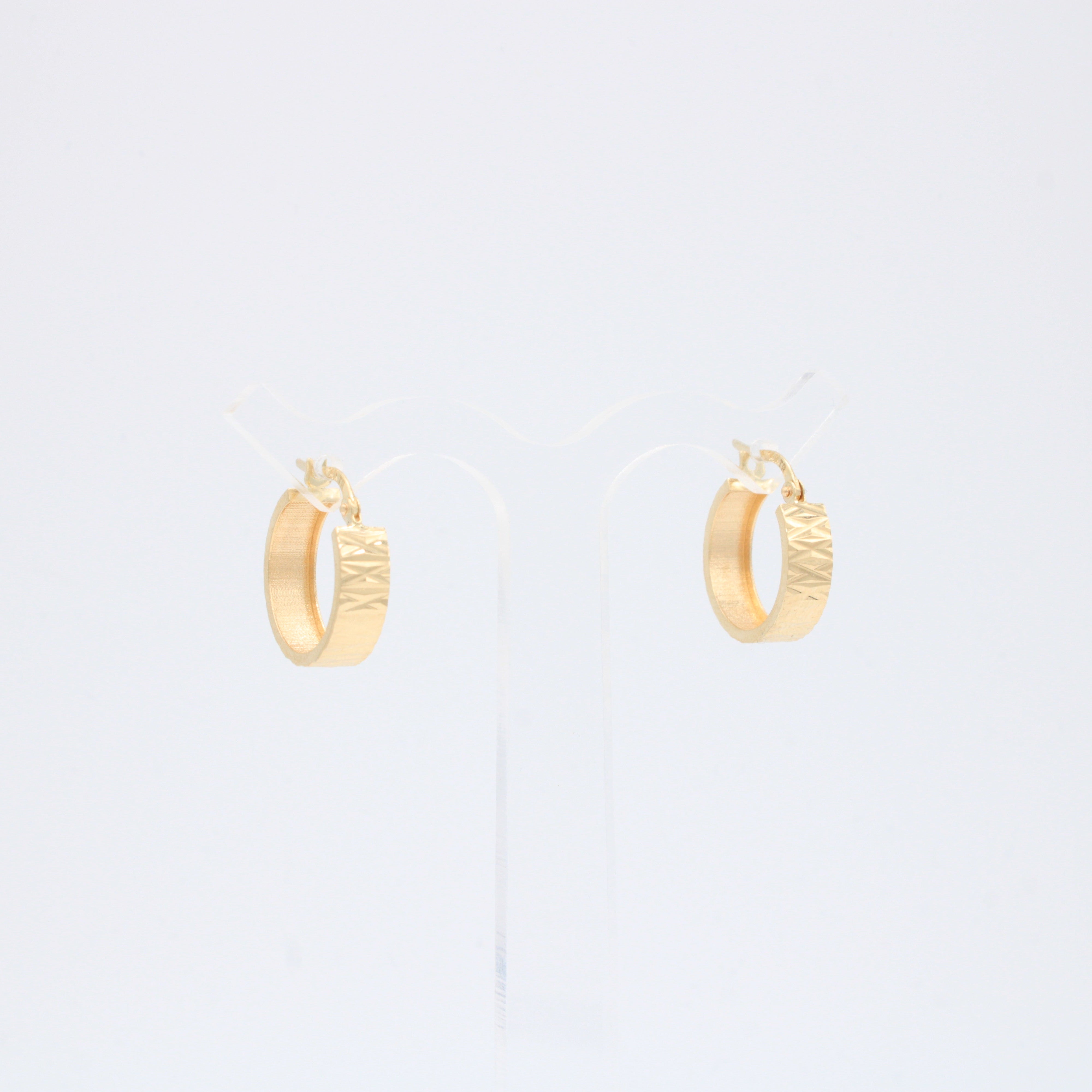 Arracada de Oro 14k Clásicas con Facetado Triangular mod. 10896