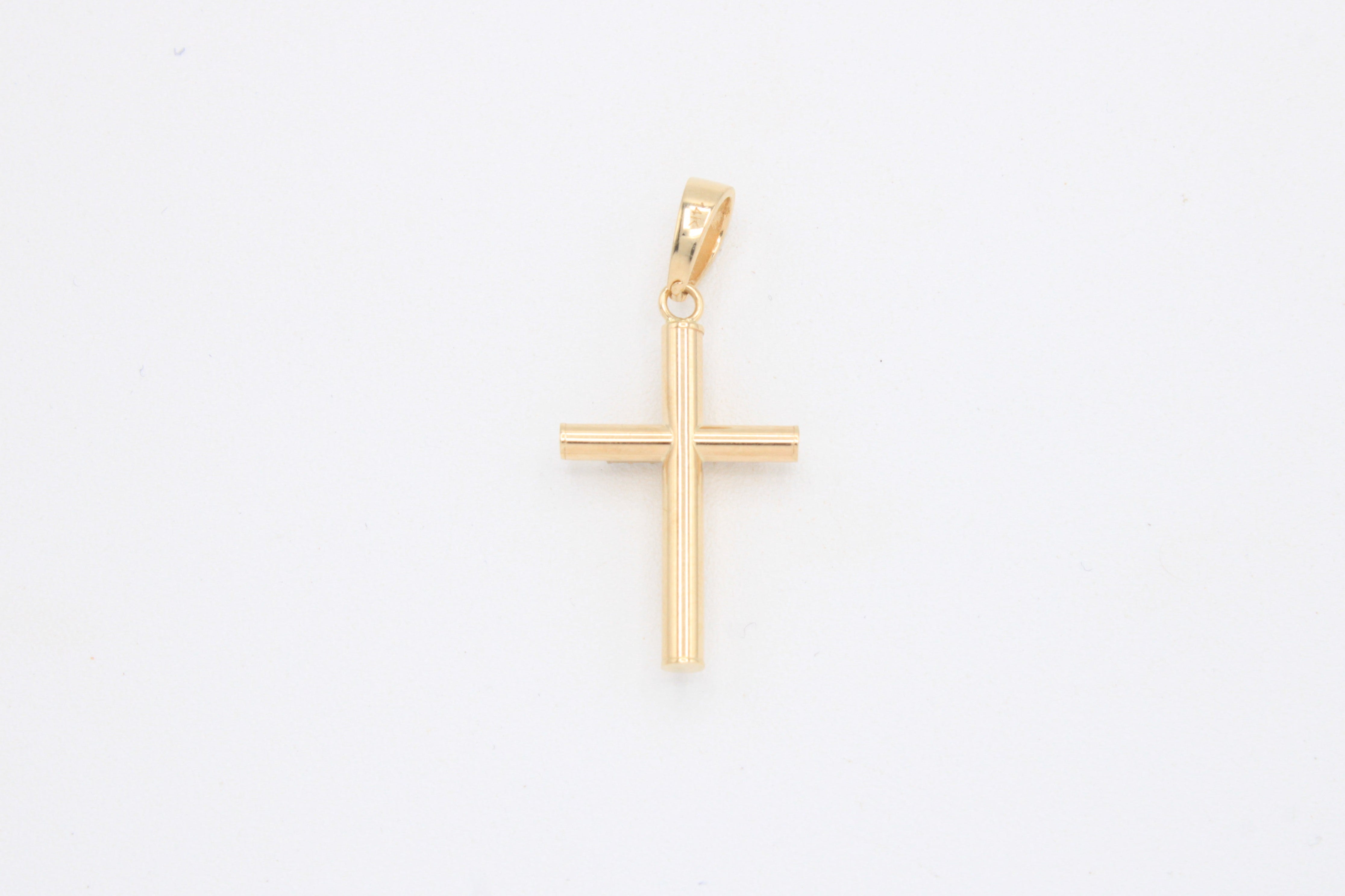 Dije de Oro 14k  Cruz Clásica con Zirconias mod. 10900