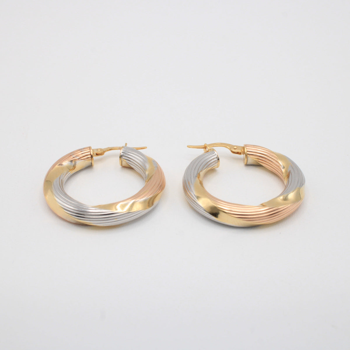 Arracada de Oro 14k Aro Torzal con Diamantado Florentino mod. 11183