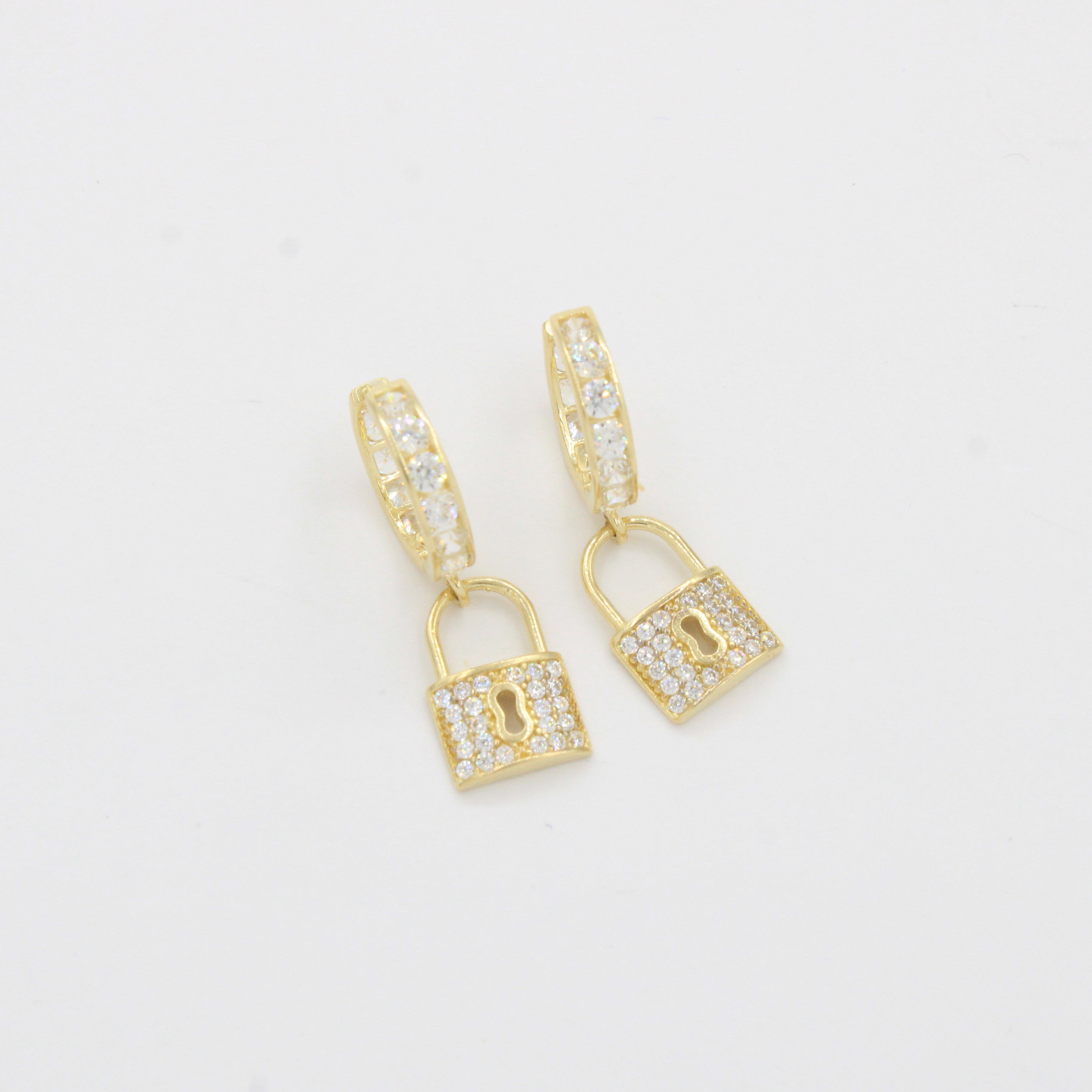 Grapa Larga de Oro 14k Candado con Zirconias mod. 10379