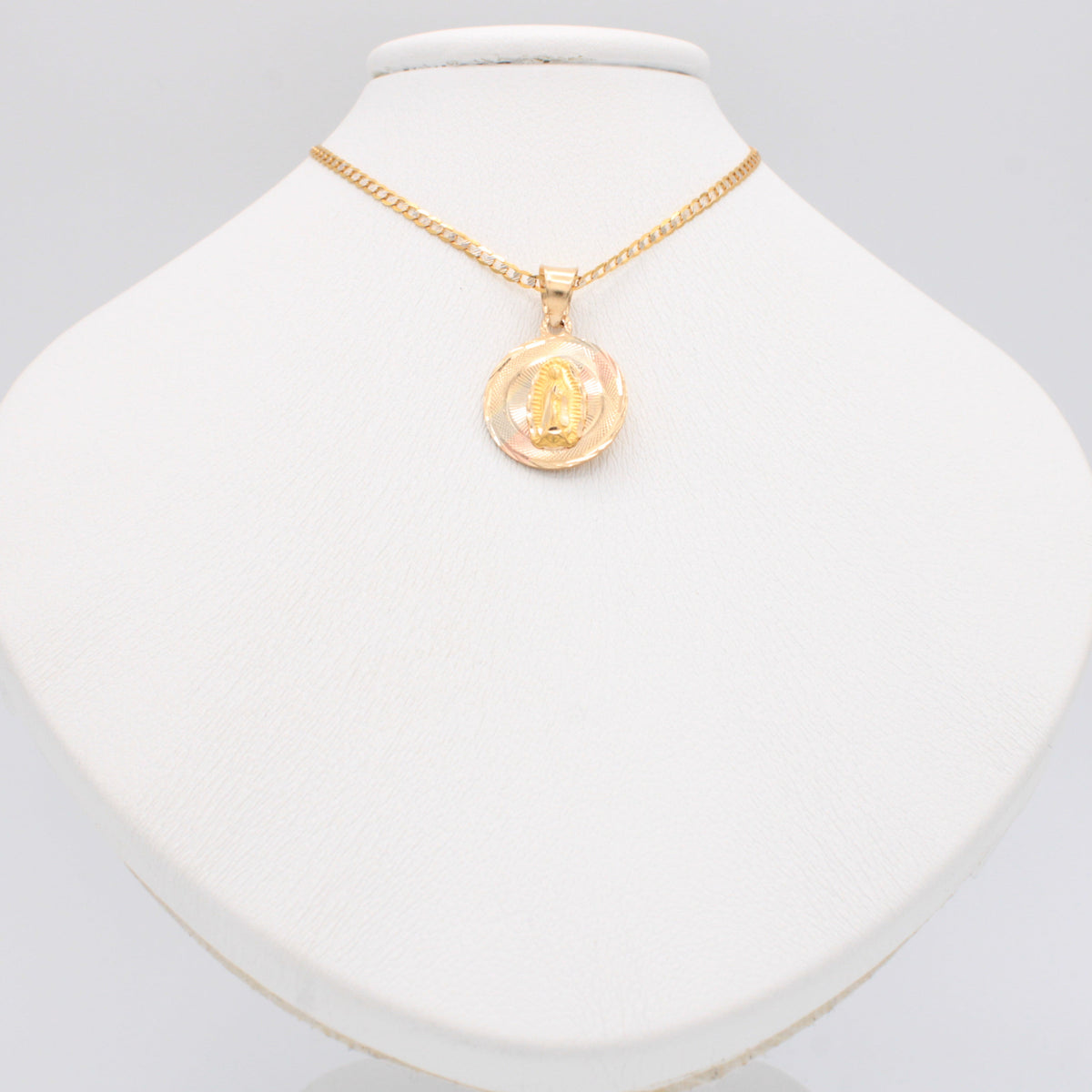 Gargantilla de Oro 14k Tejido Barbado con Dije Doble Vista de Cristo y Virgen mod. 11204