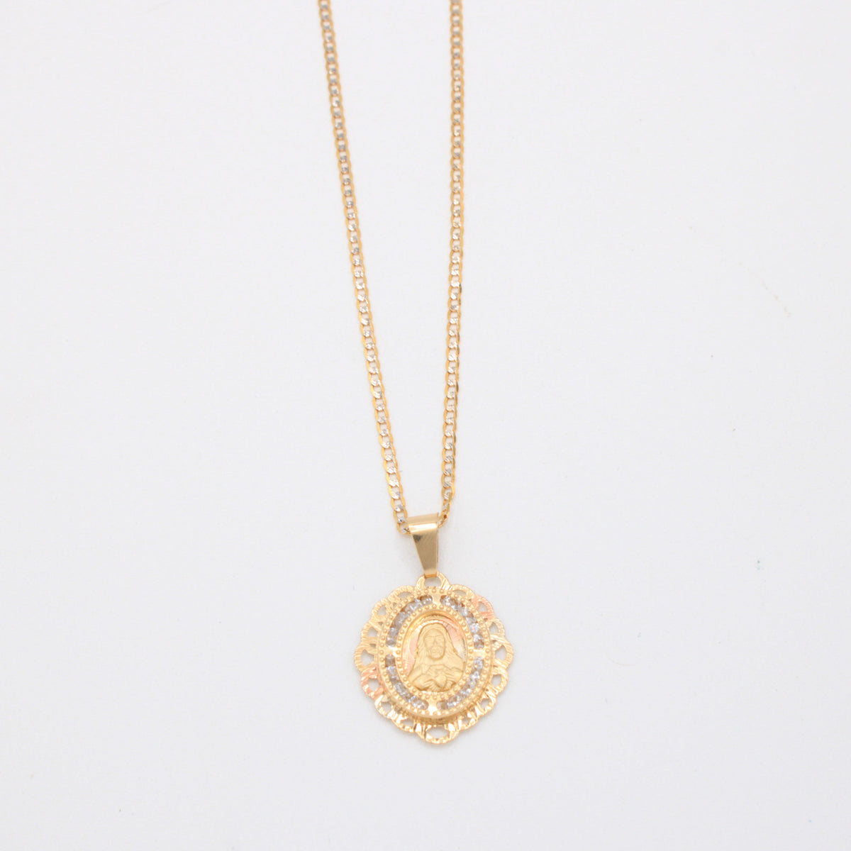 Gargantilla de Oro 14k Tejido Barbado con Dije de Cristo Incrustado con Zirconias mod. 11199
