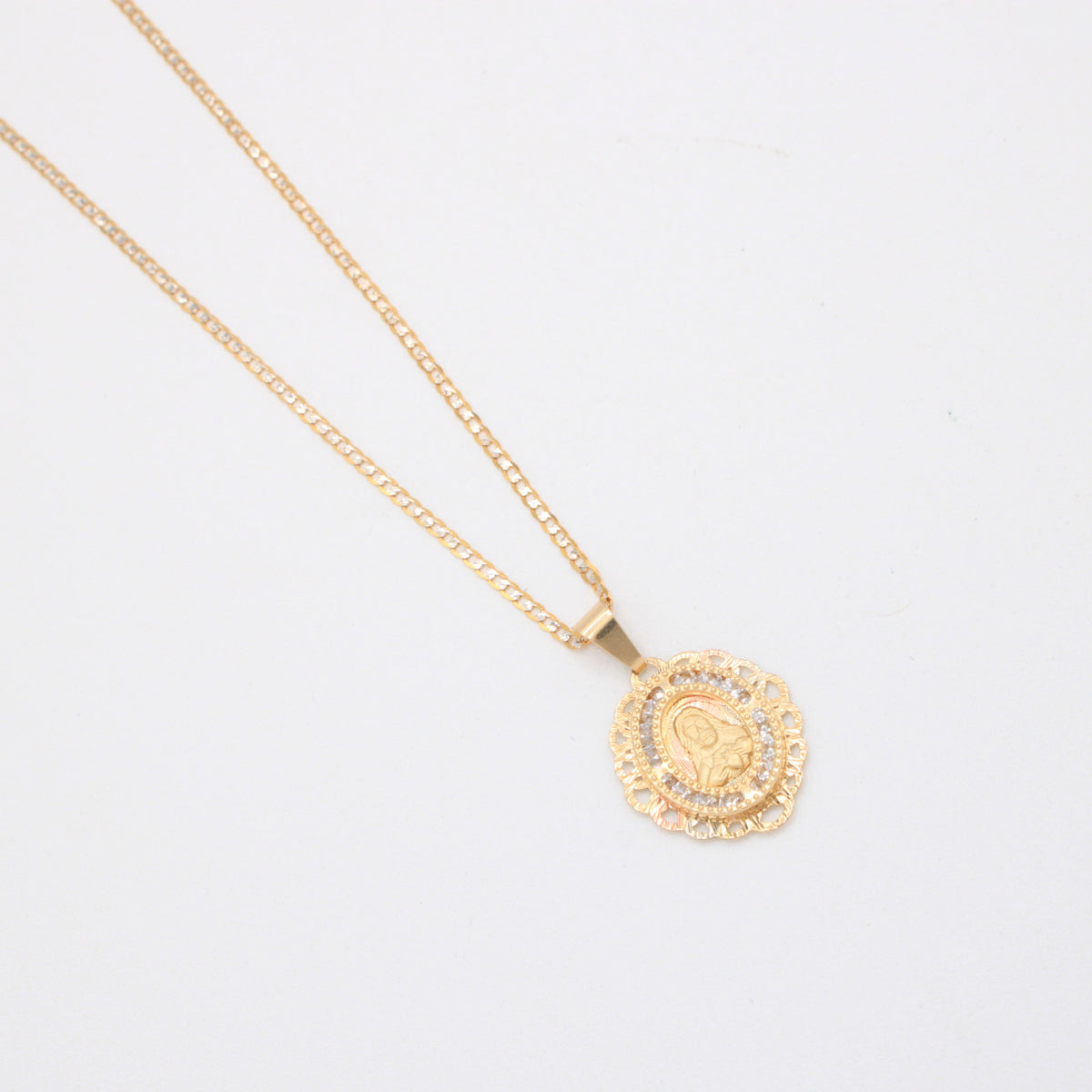 Gargantilla de Oro 14k Tejido Barbado con Dije de Cristo Incrustado con Zirconias mod. 11199