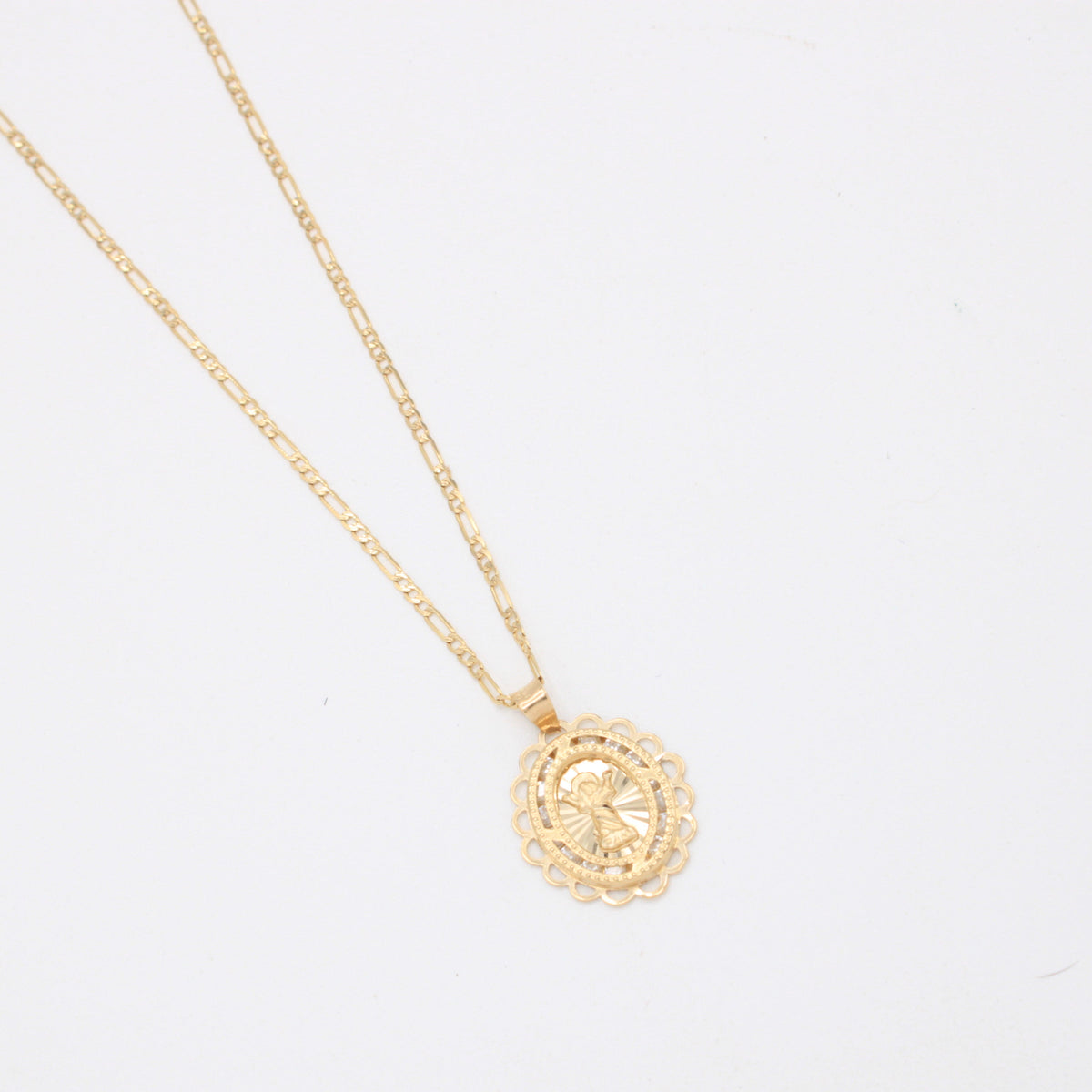 Gargantilla de Oro 14k Tejido 3x1 con Dije de Niño Dios con Zirconias mod. 11200